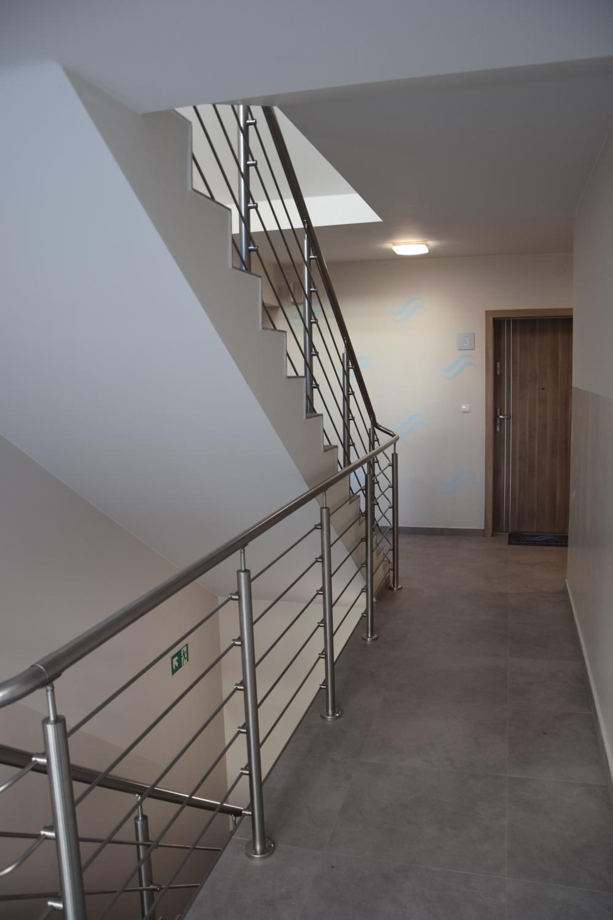 One-Bedroom Apartment with Balcony photo 2