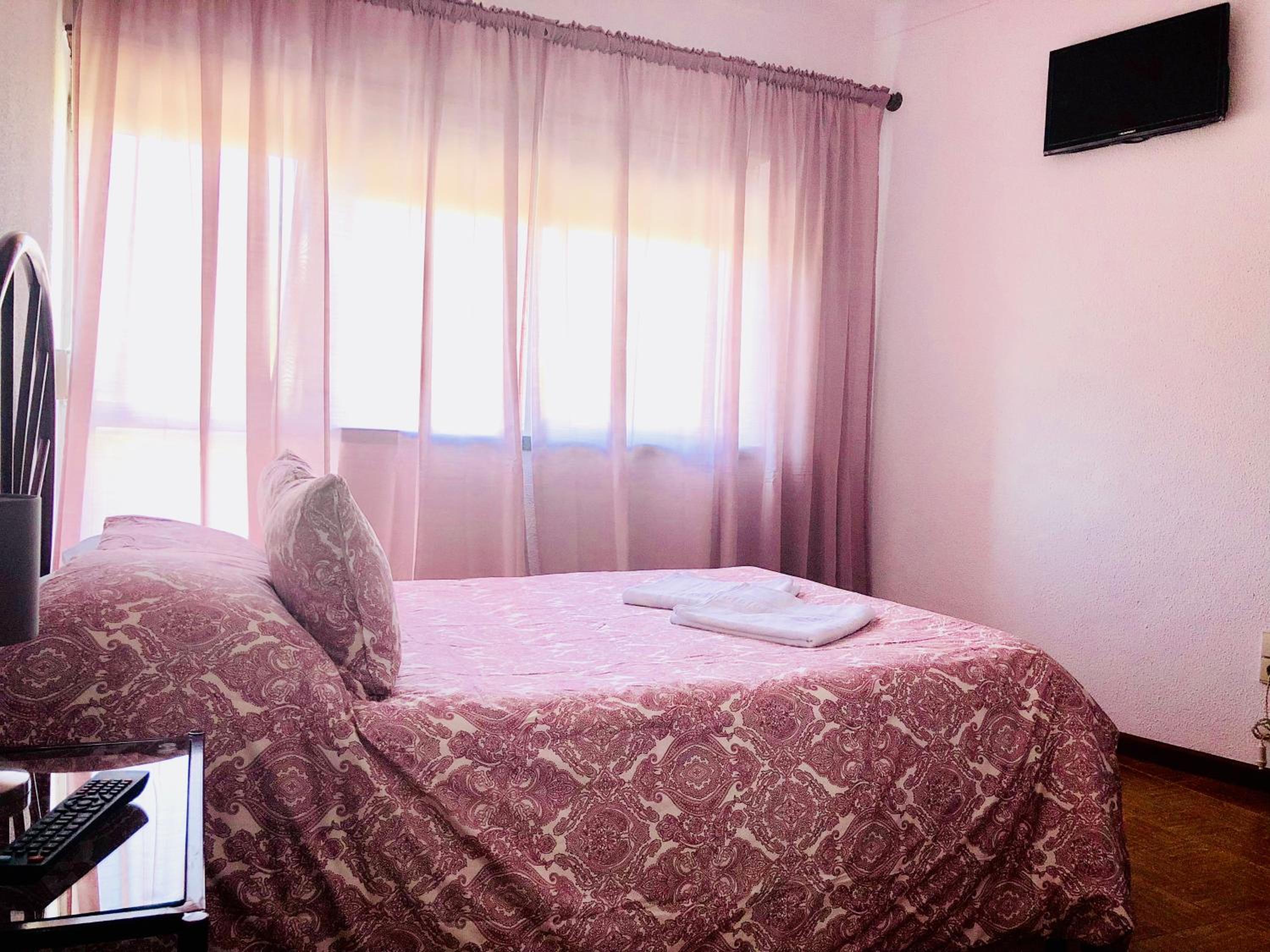 Double Room with Private Bathroom photo 1
