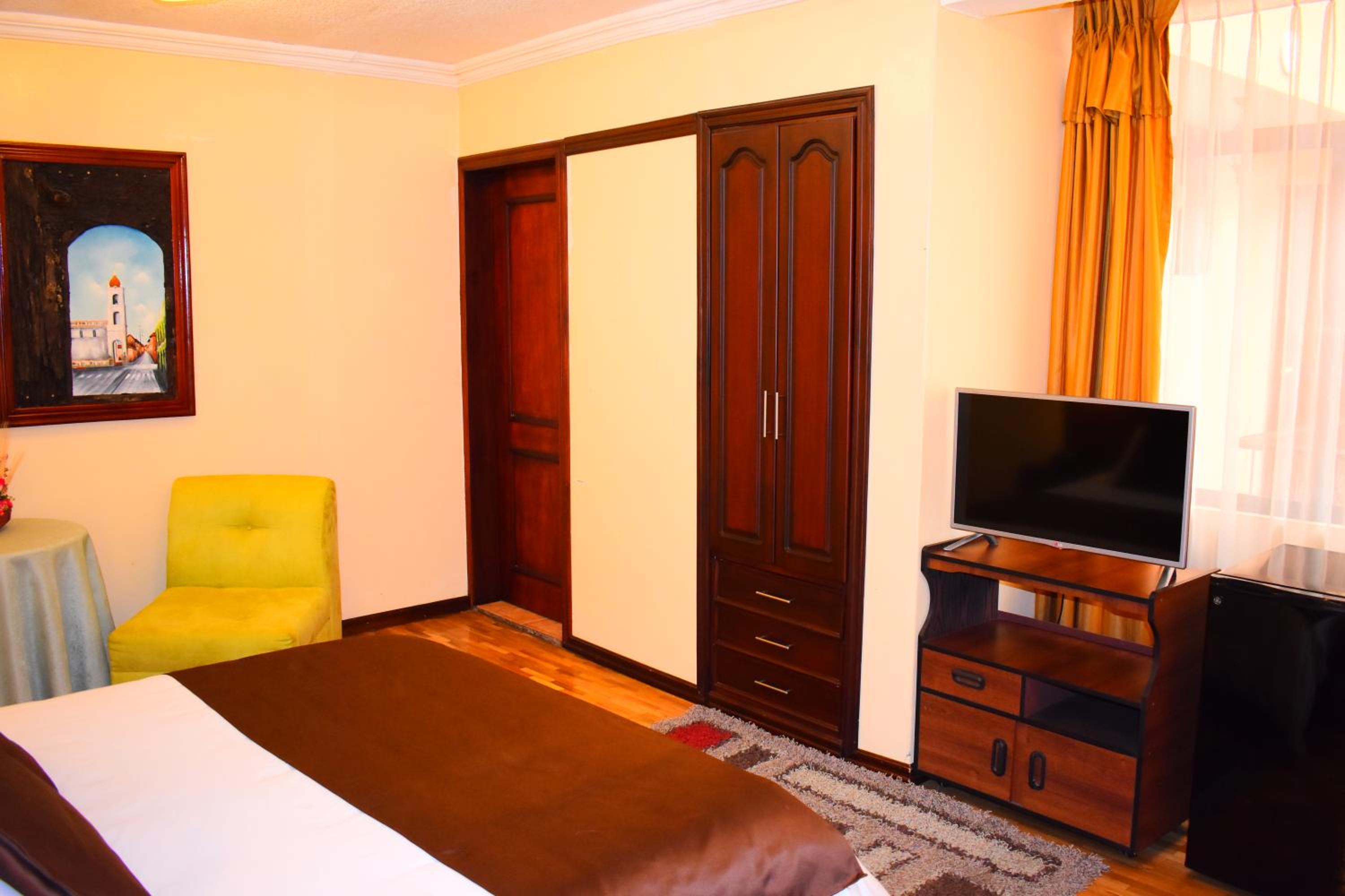 Deluxe Double Room photo 2
