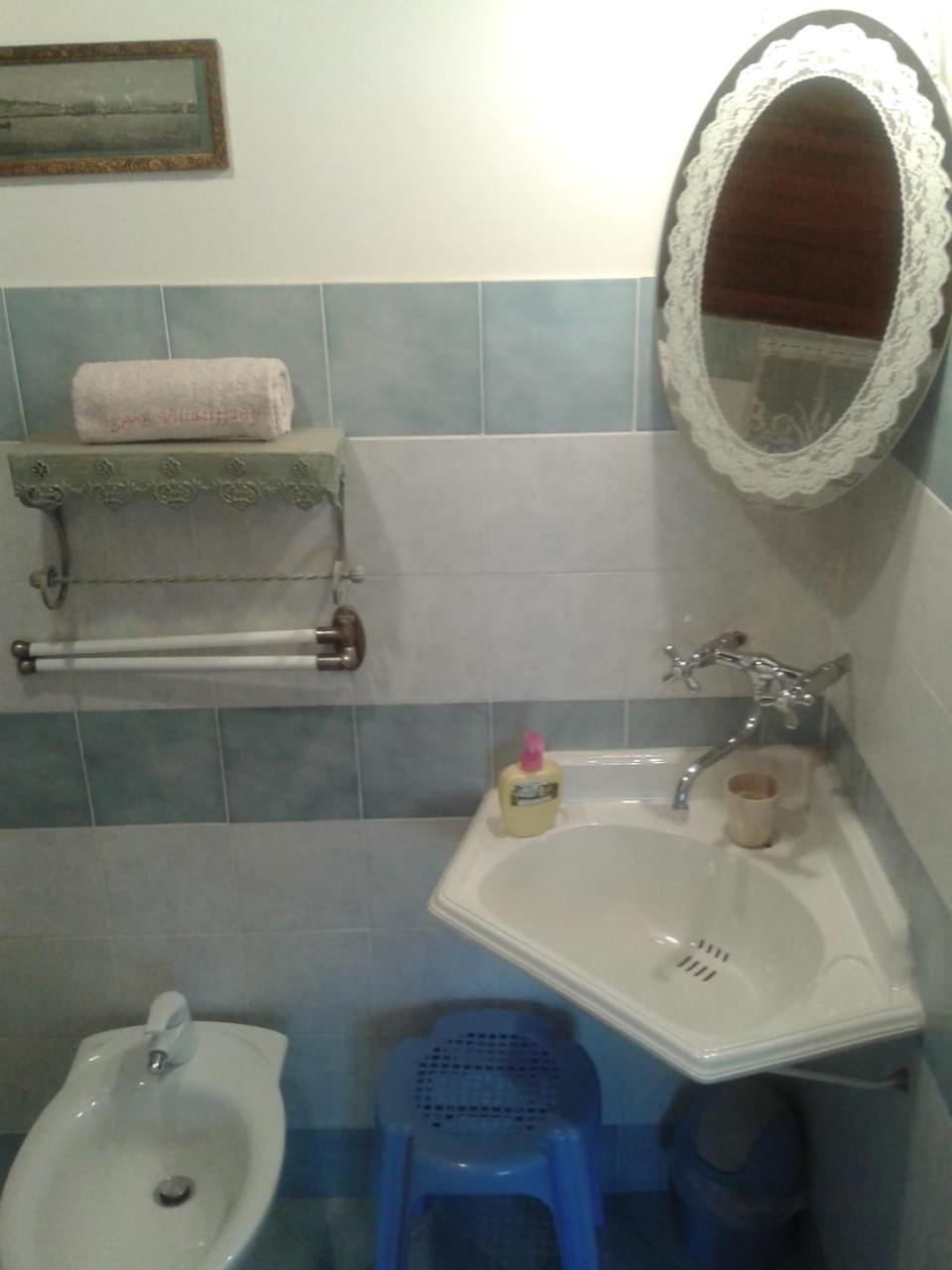 Double or Twin Room photo 3