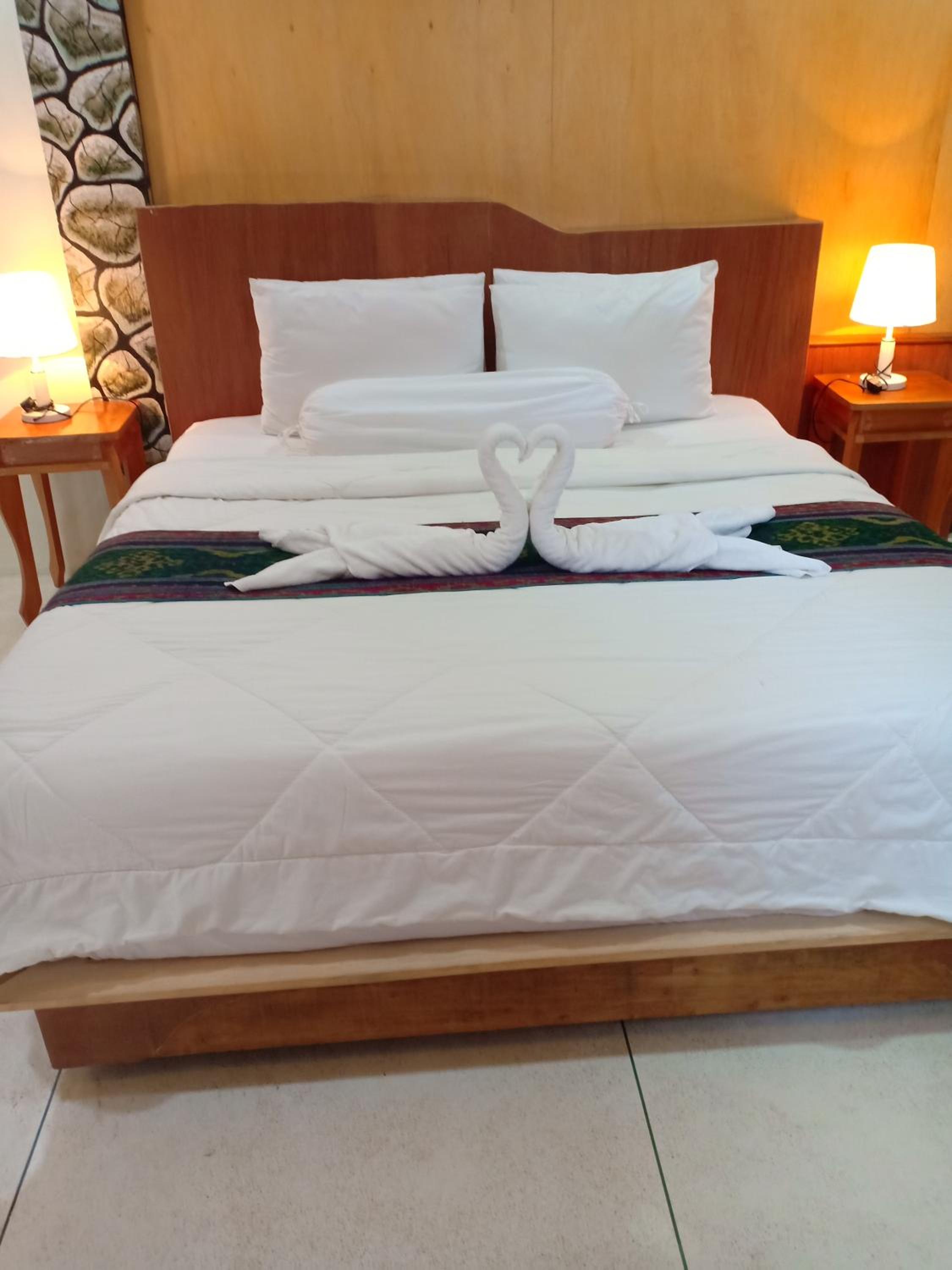 Deluxe Double Room with Balcony photo 3