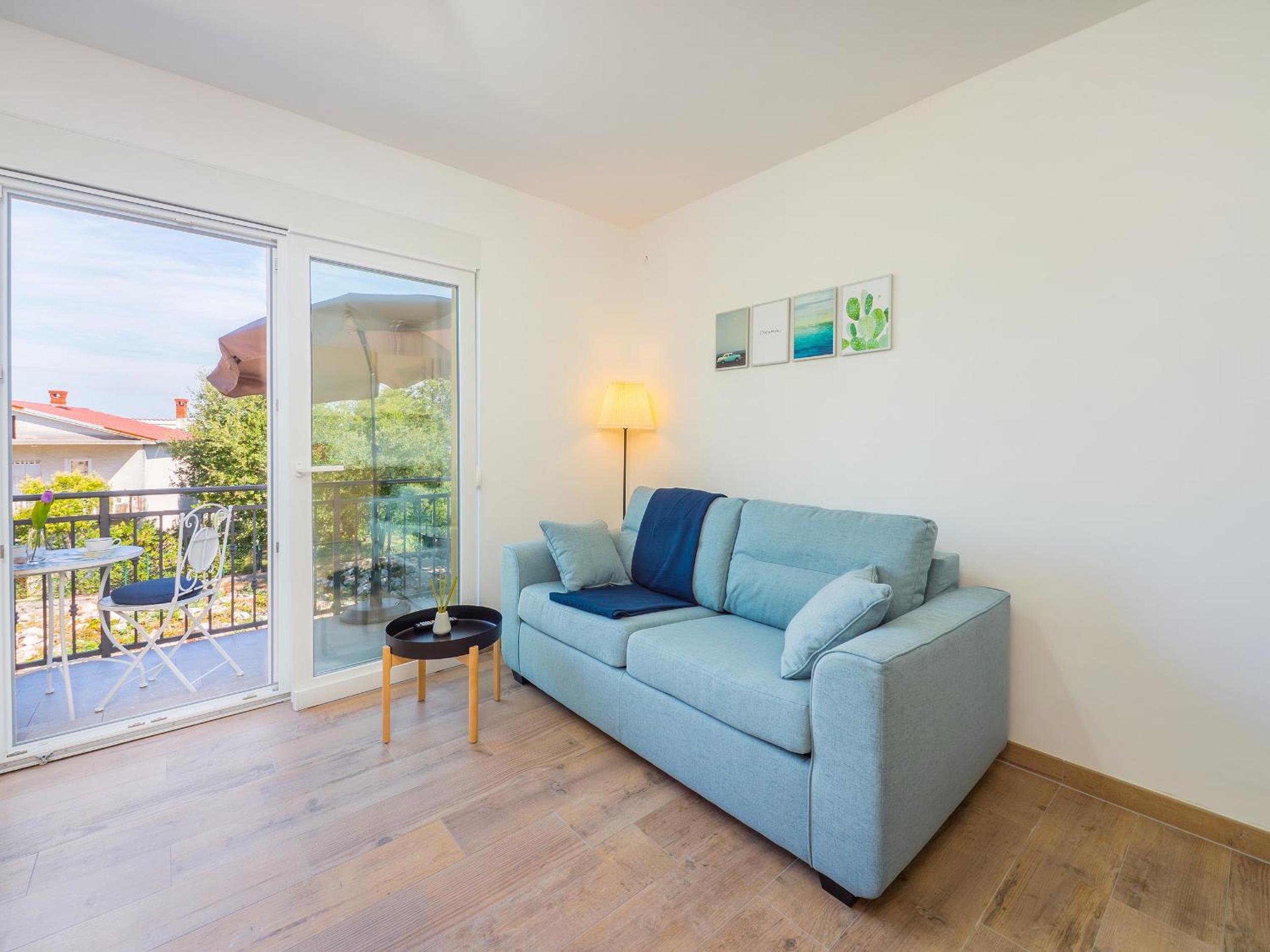 Apartment with Sea View - Photo 14