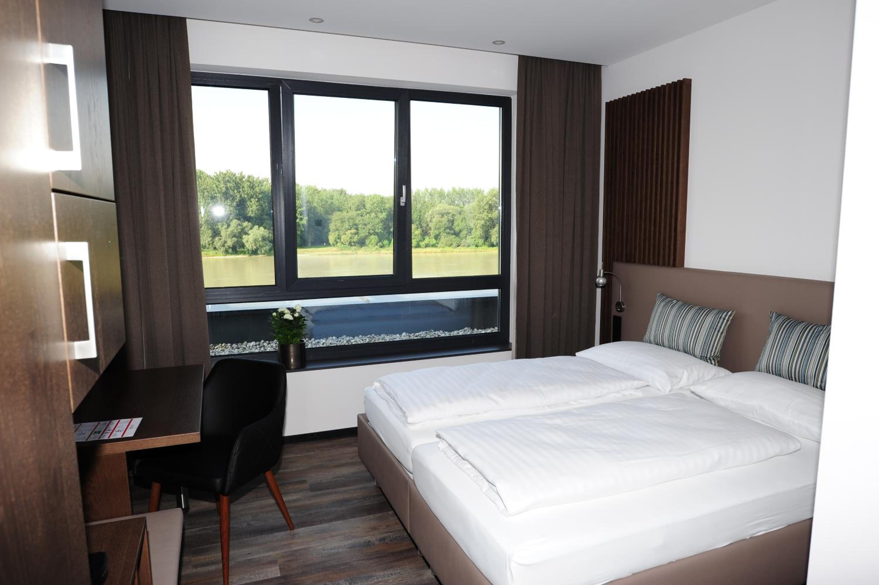 Superior Double Room - Photo 7