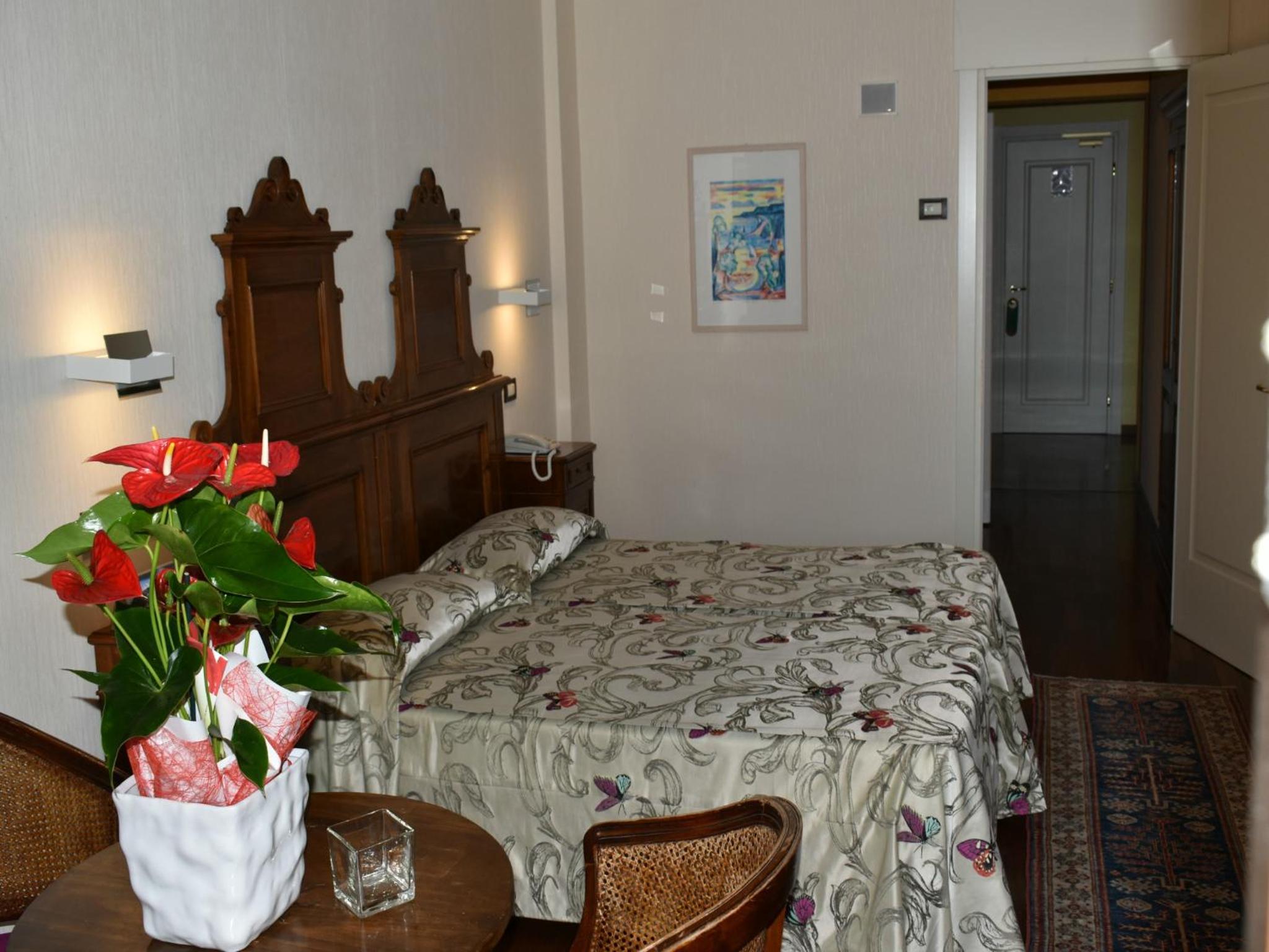 Junior Suite with Garden - Photo 2