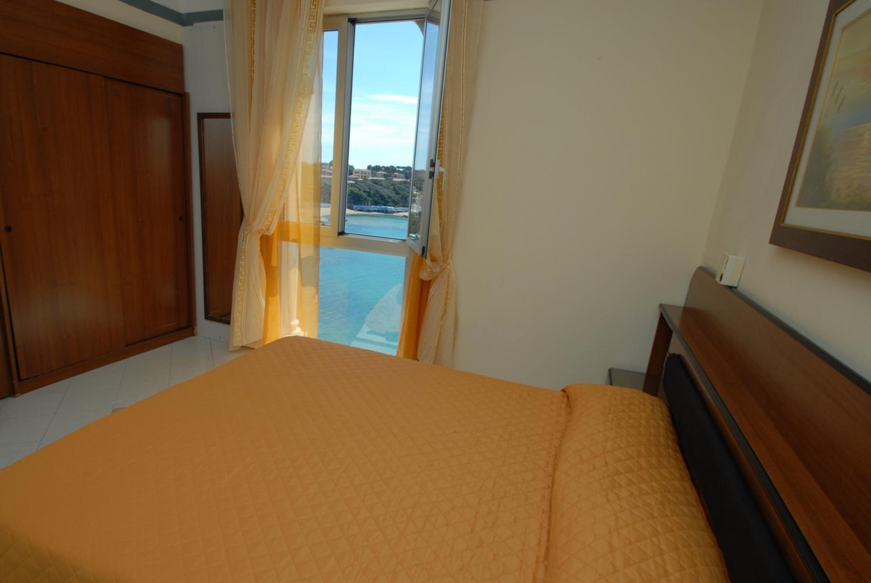 Standard Double Room with Sea View photo 1