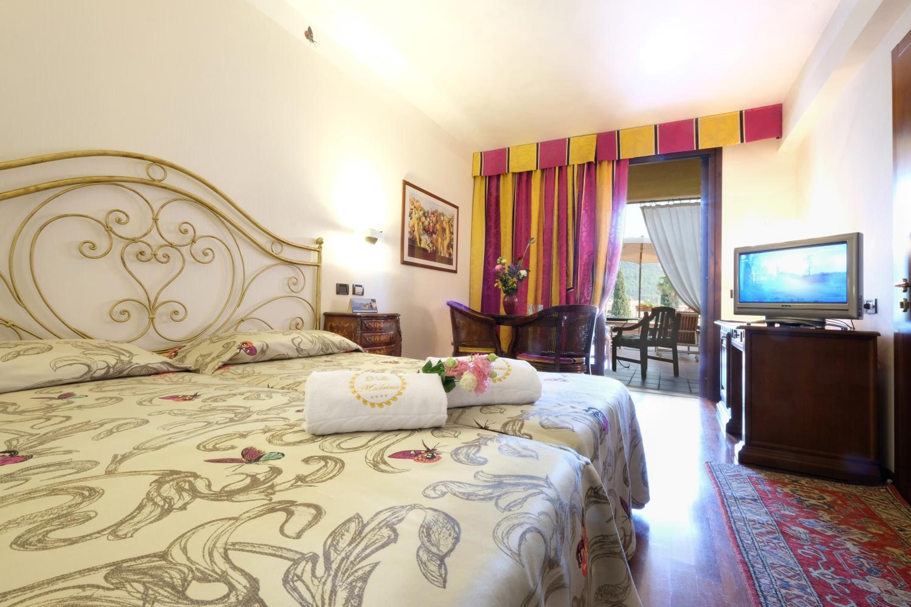 Suite with Terrace - Photo 4