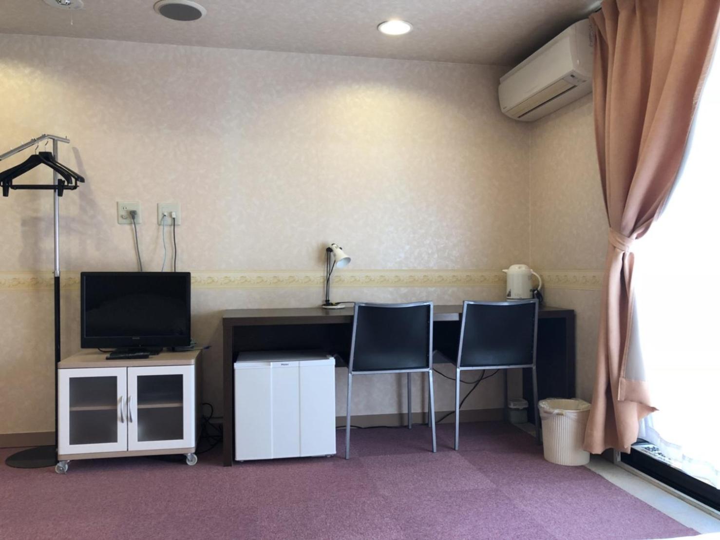 Standard Twin Room - Non-Smoking photo 2