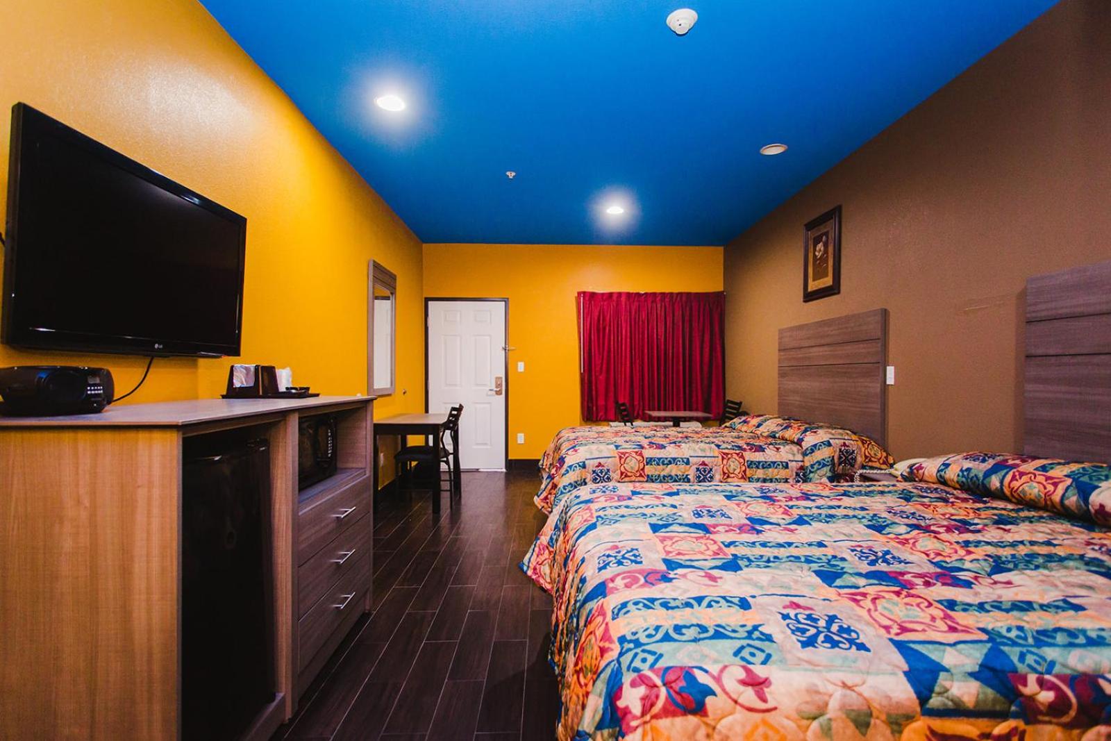 Queen Room