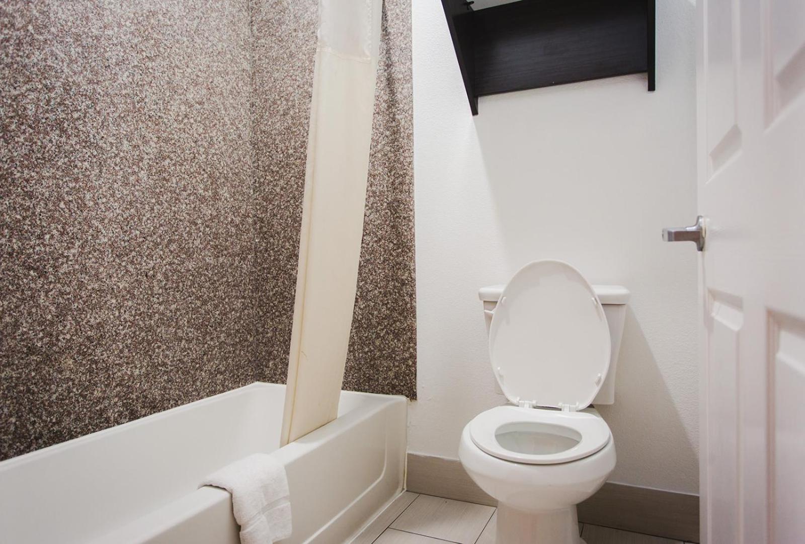 King Room - Photo 16