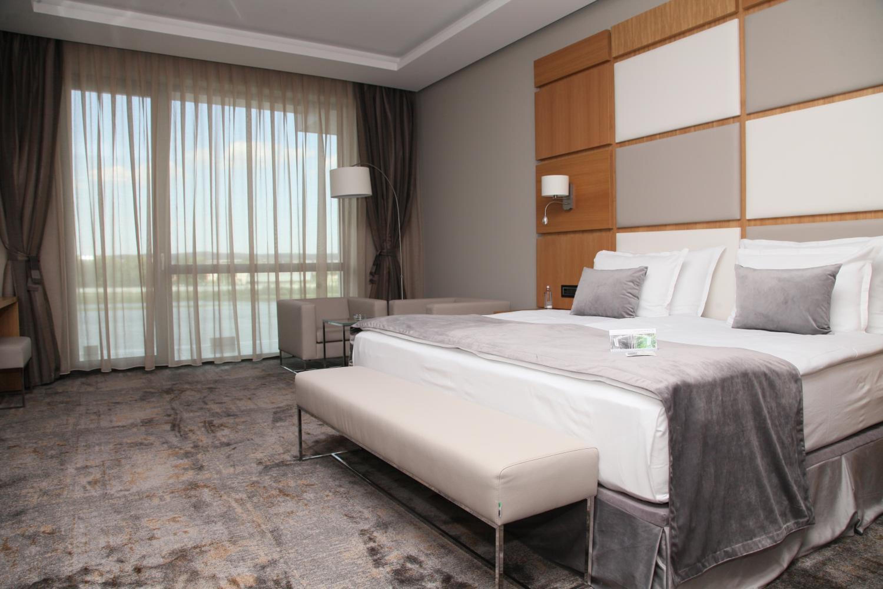 Deluxe Double Room photo 2