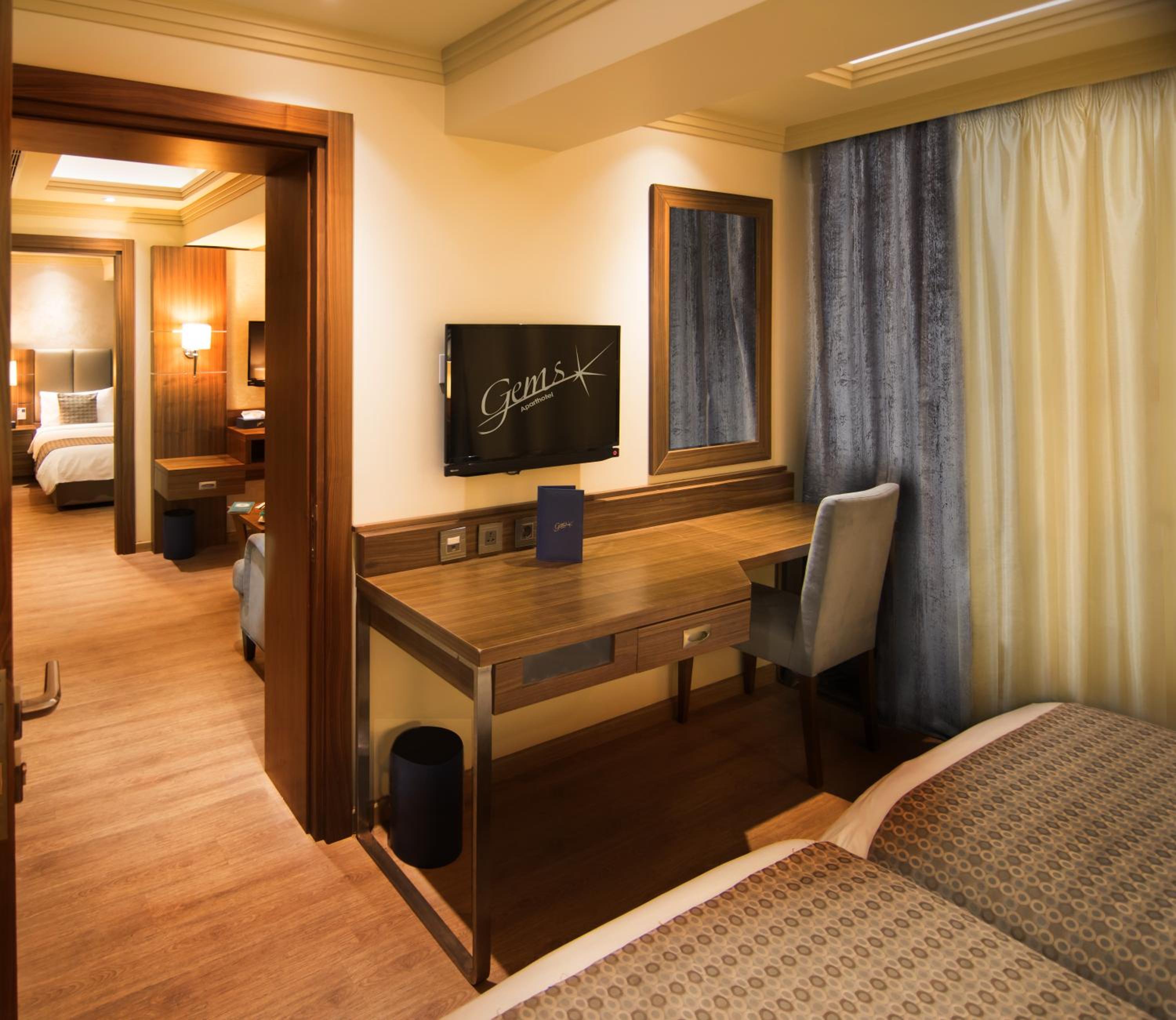 Gems suite  photo 3