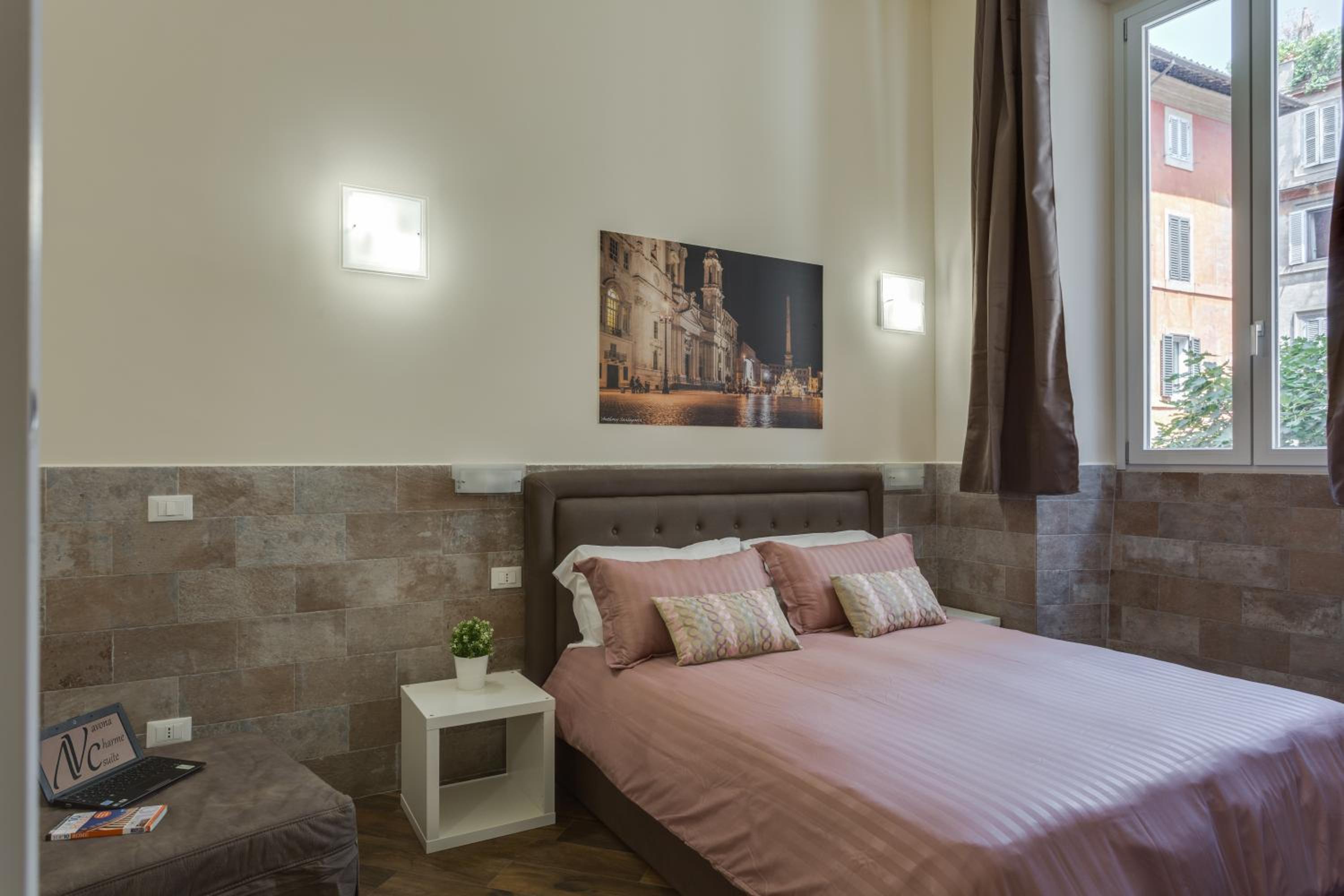 Deluxe Queen Room with Two Queen Beds photo 3