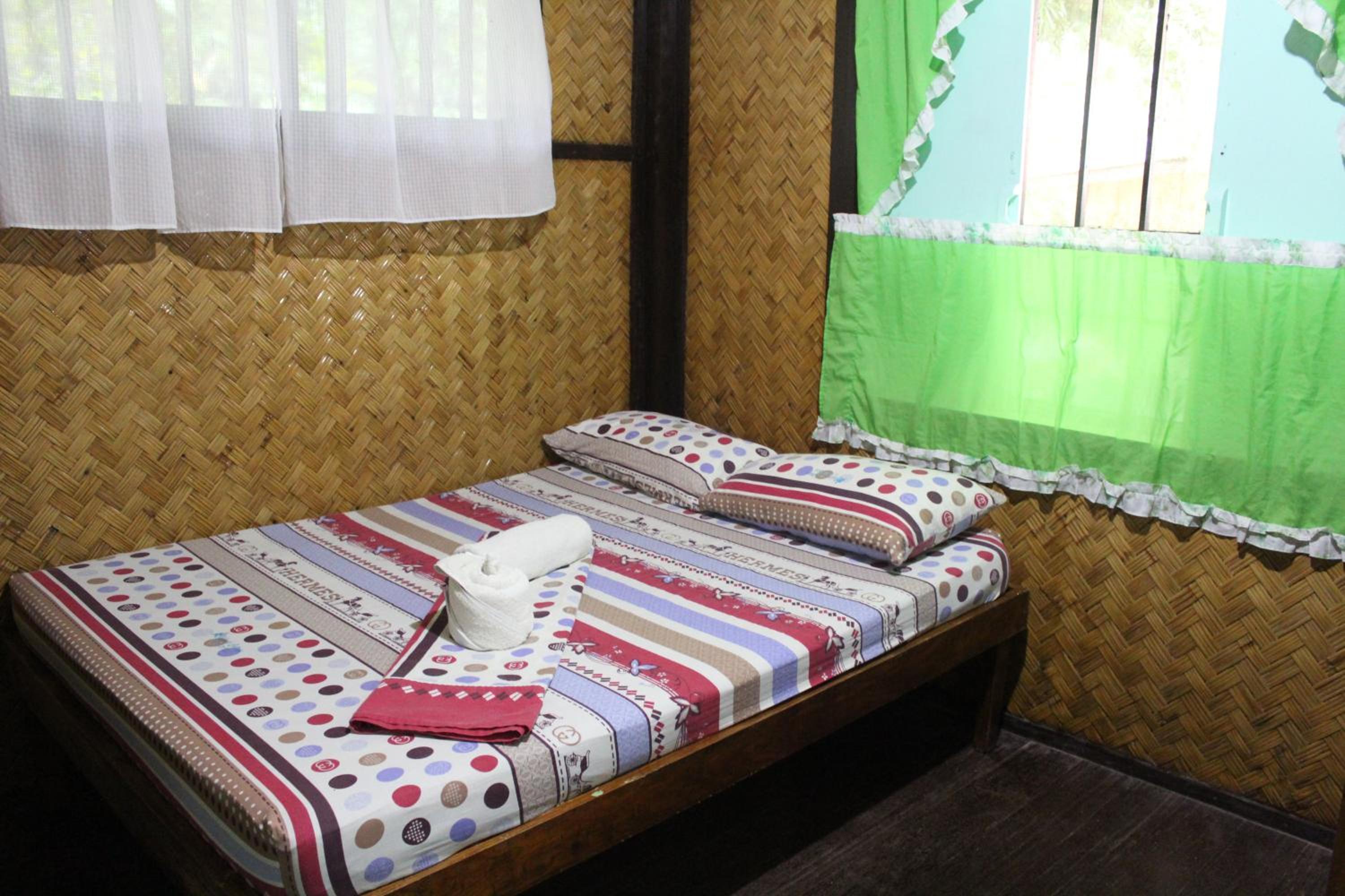 Standard Double or Twin Room with Fan photo 3