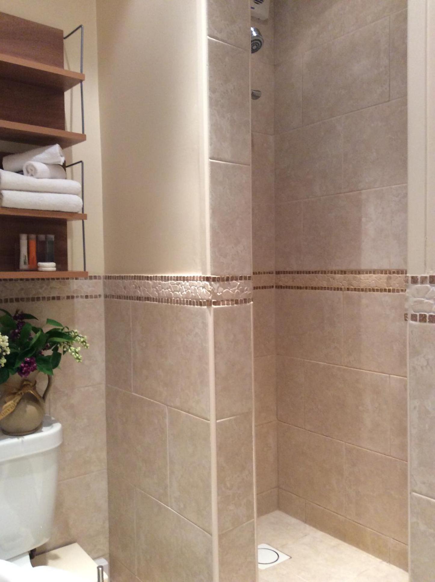 Deluxe Double Room with Shower photo 2