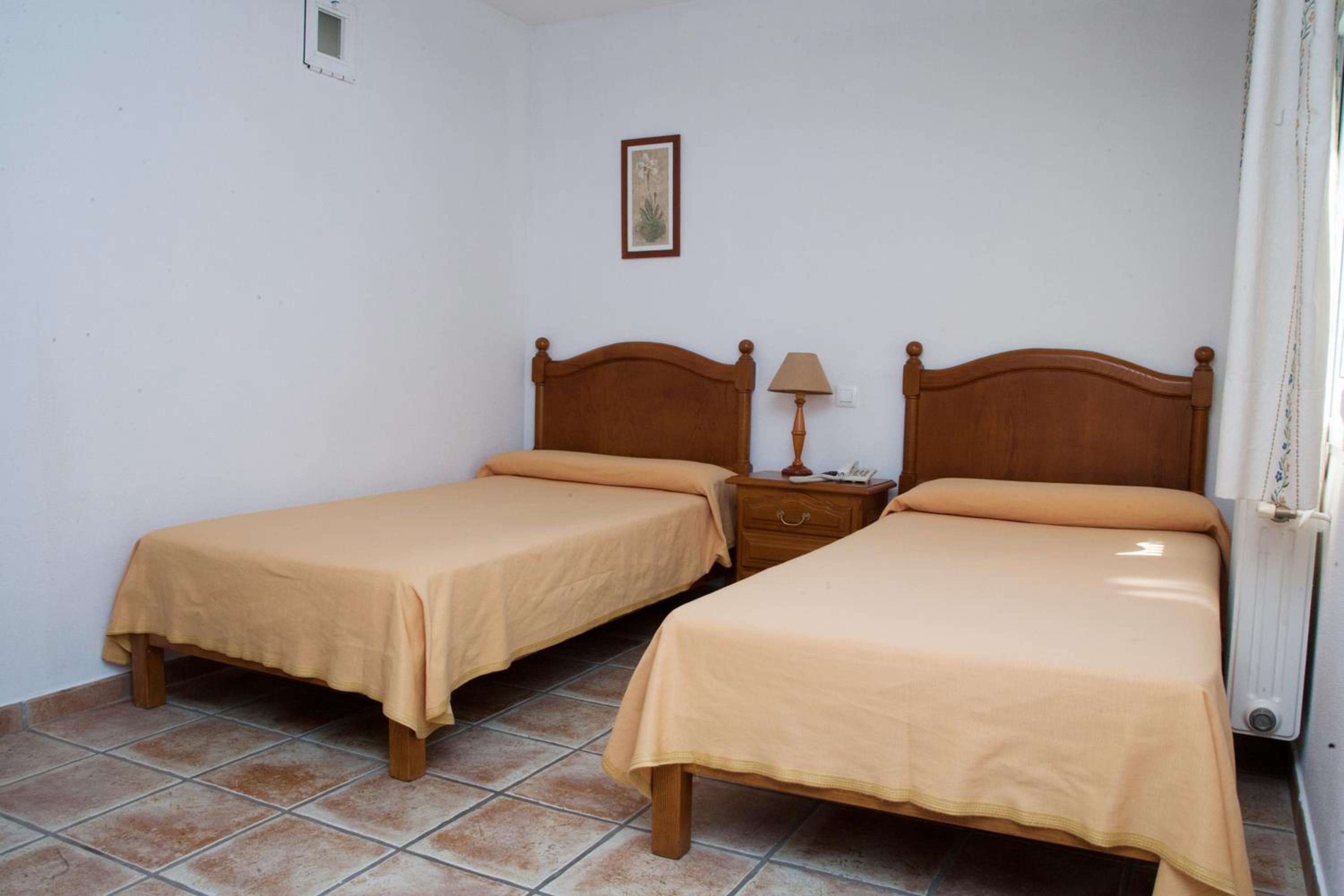 Standard Twin Room photo 3