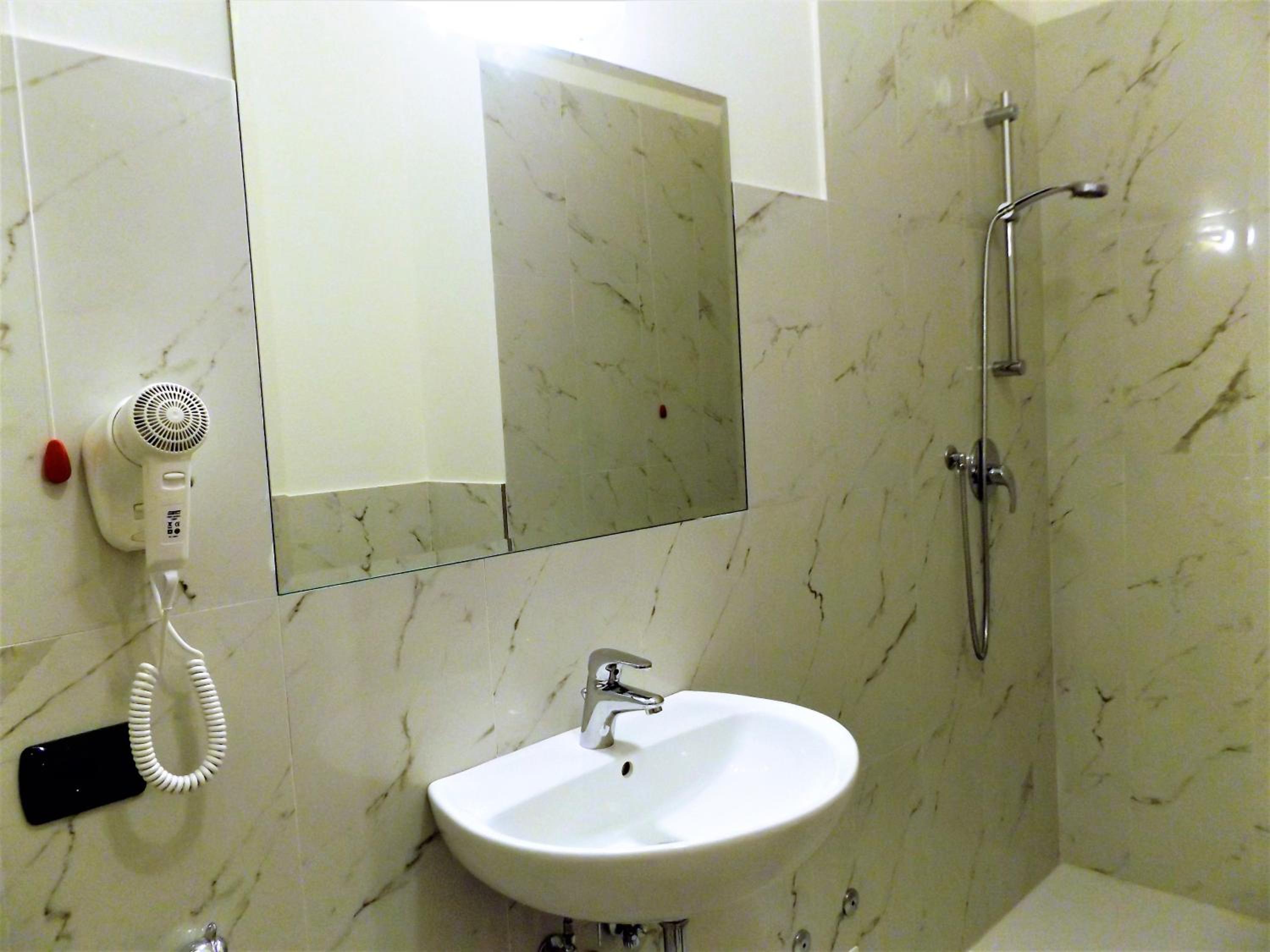 Deluxe Single Room photo 2