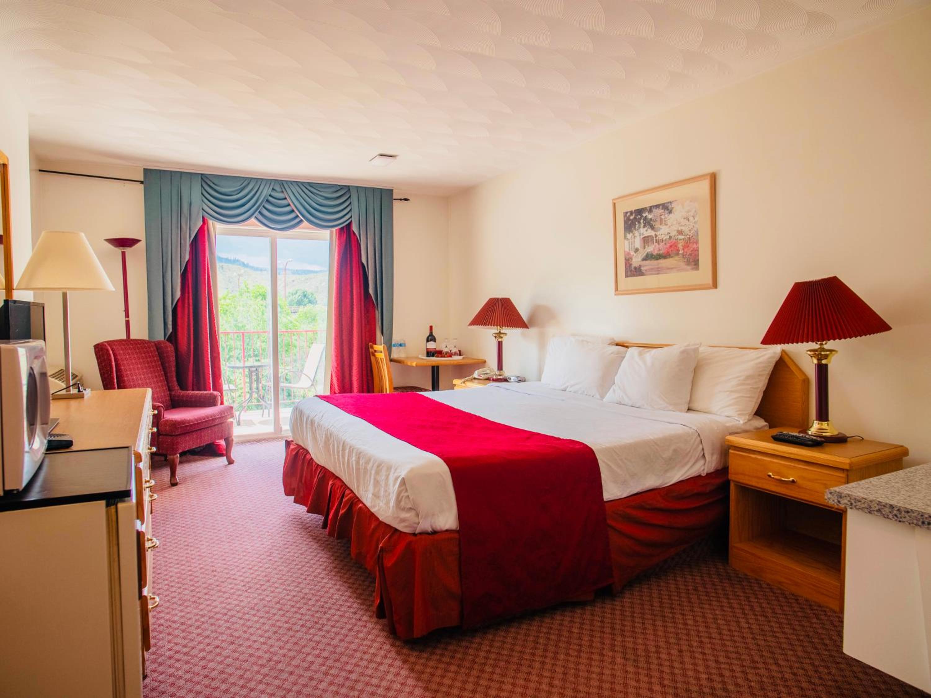 King Room with Spa Bath - Photo 1