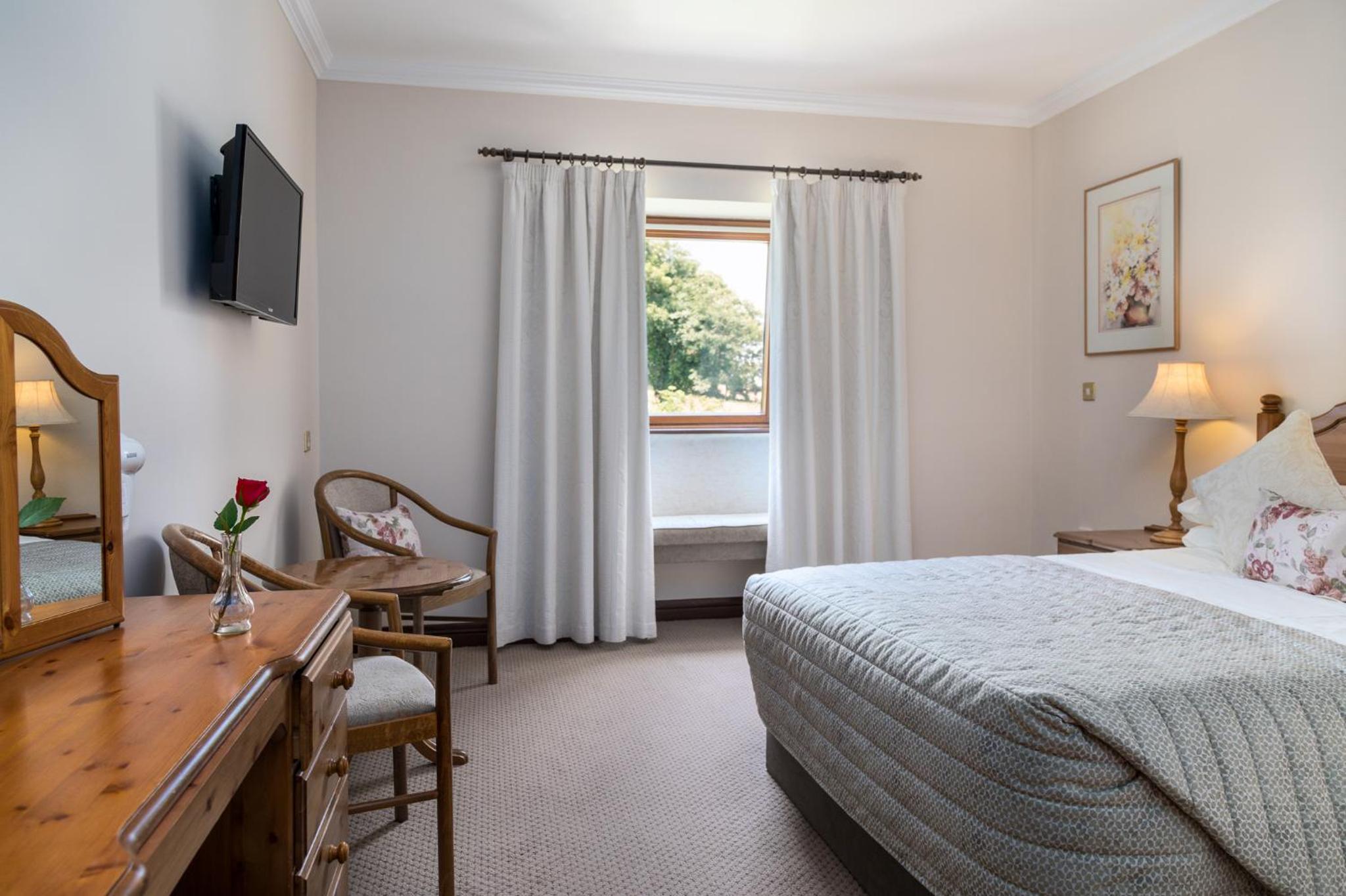 Double Room - Photo 2