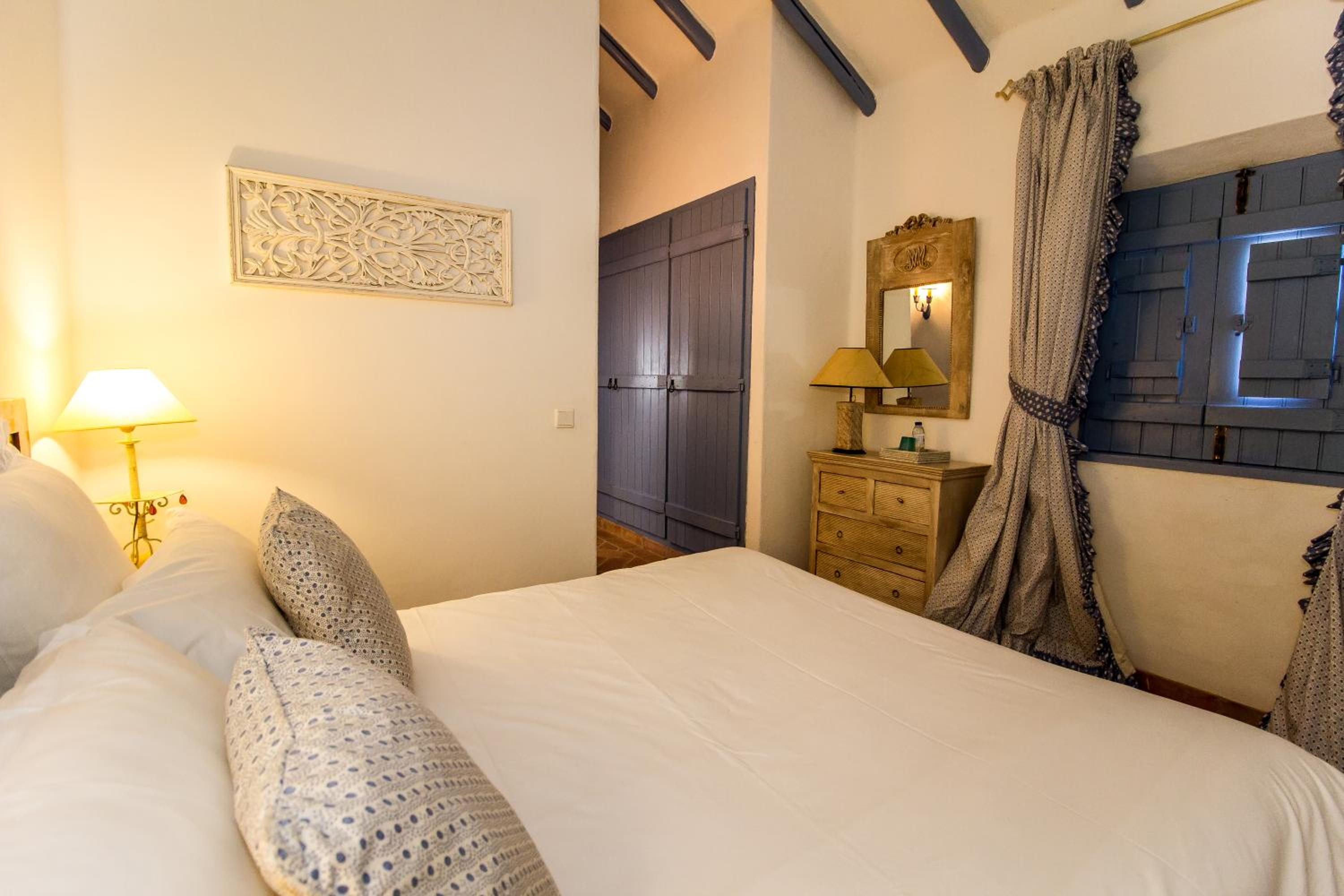 Villa photo 1