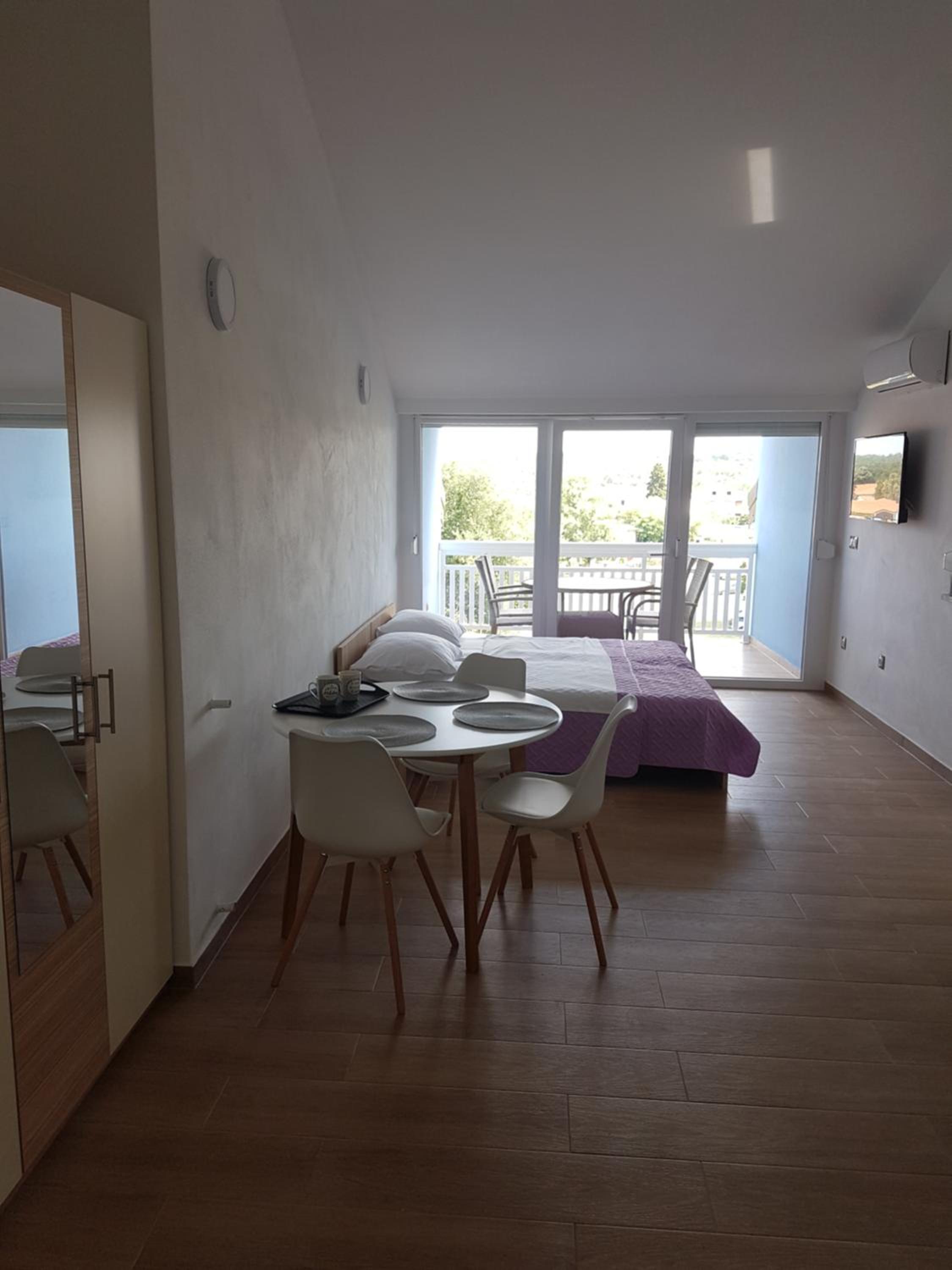 Studio Apartment with Sea View