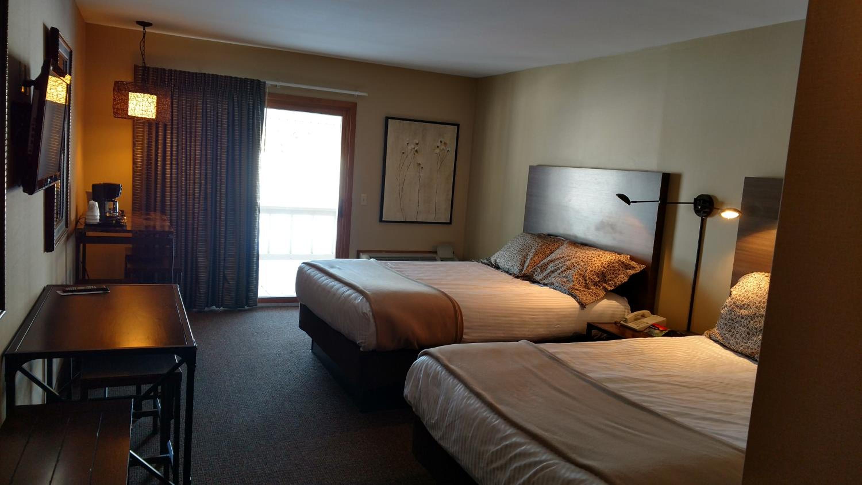 Deluxe Queen Room photo 2