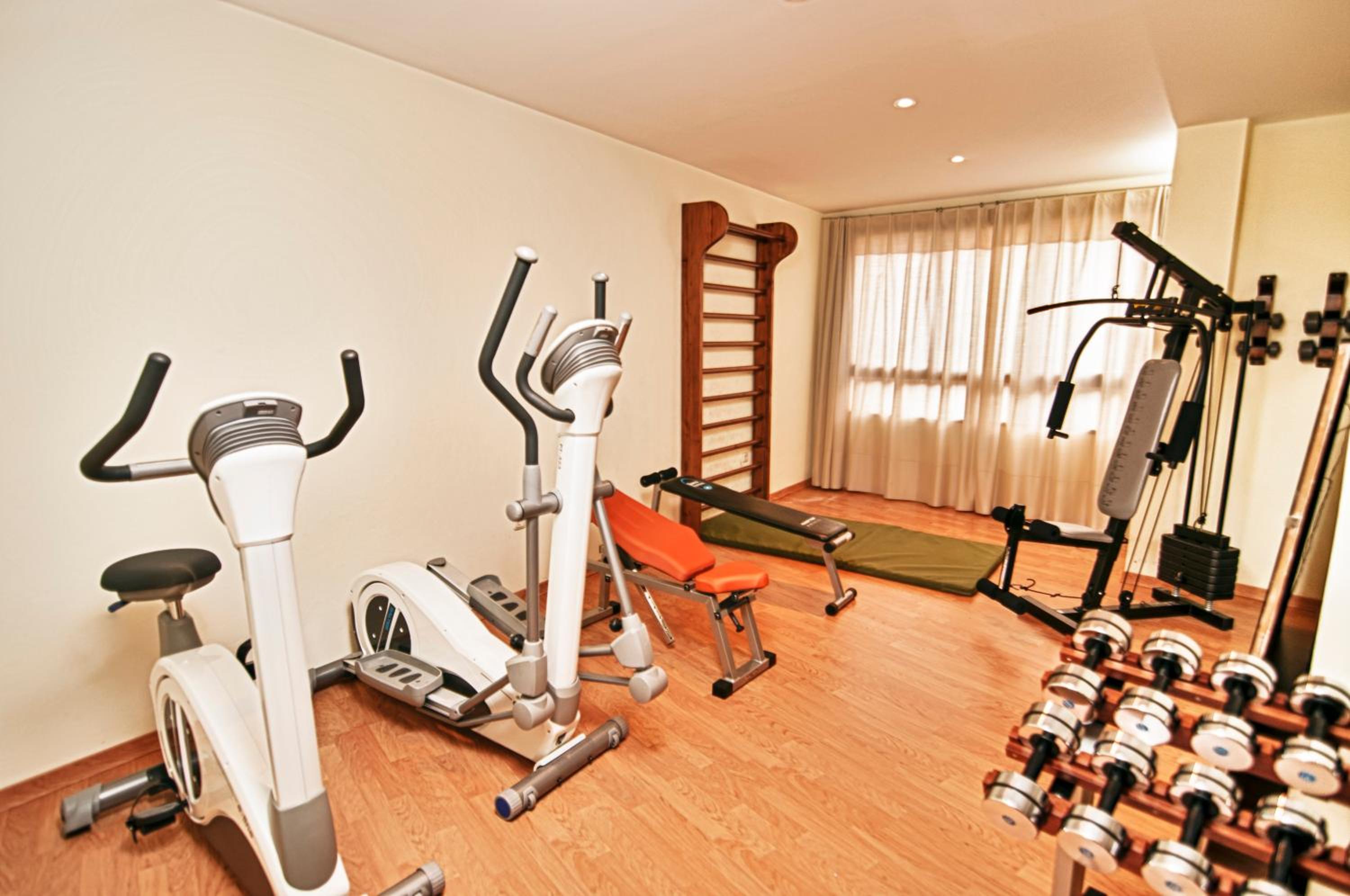 Suite with Spa Access photo 2
