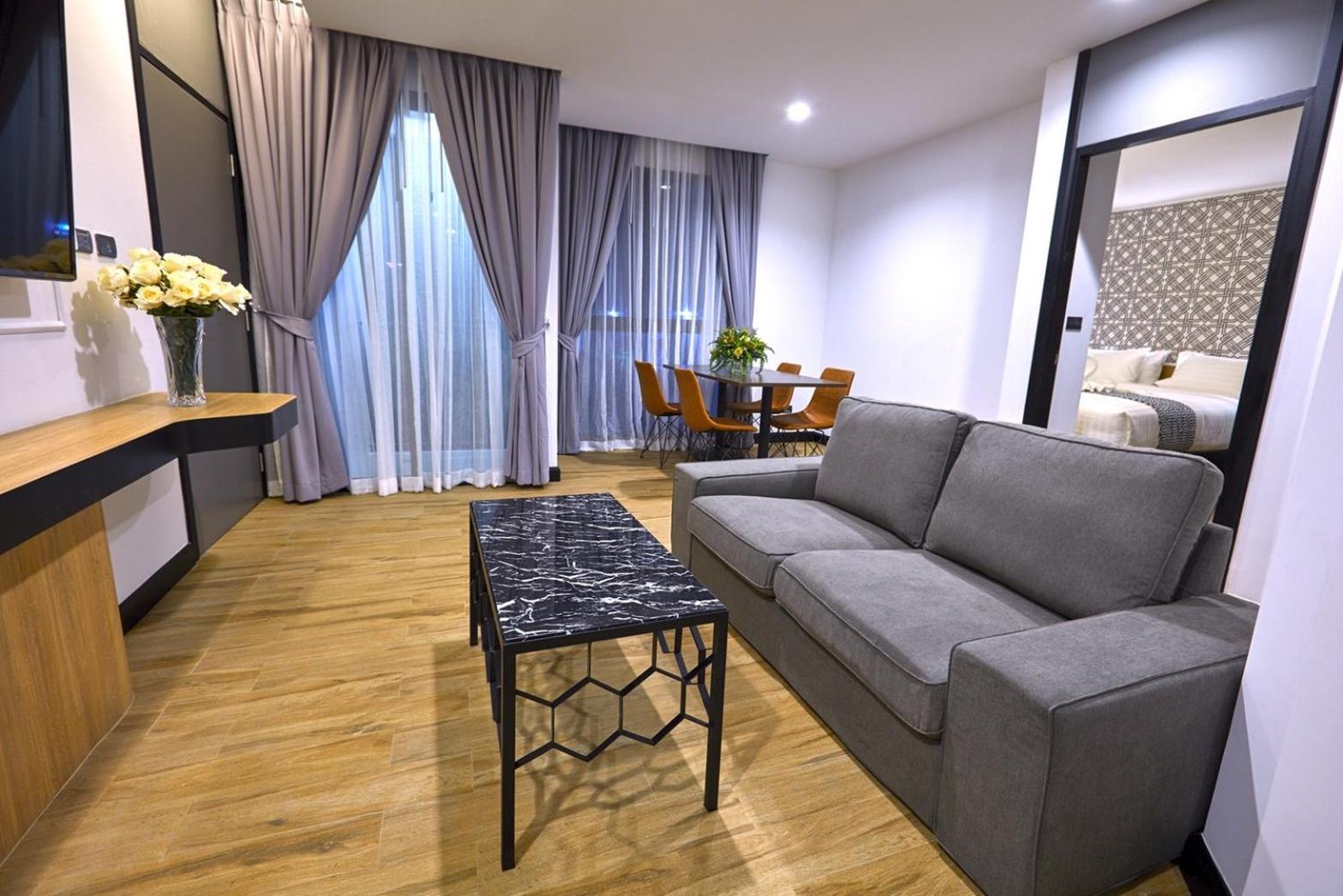 Premier Suite