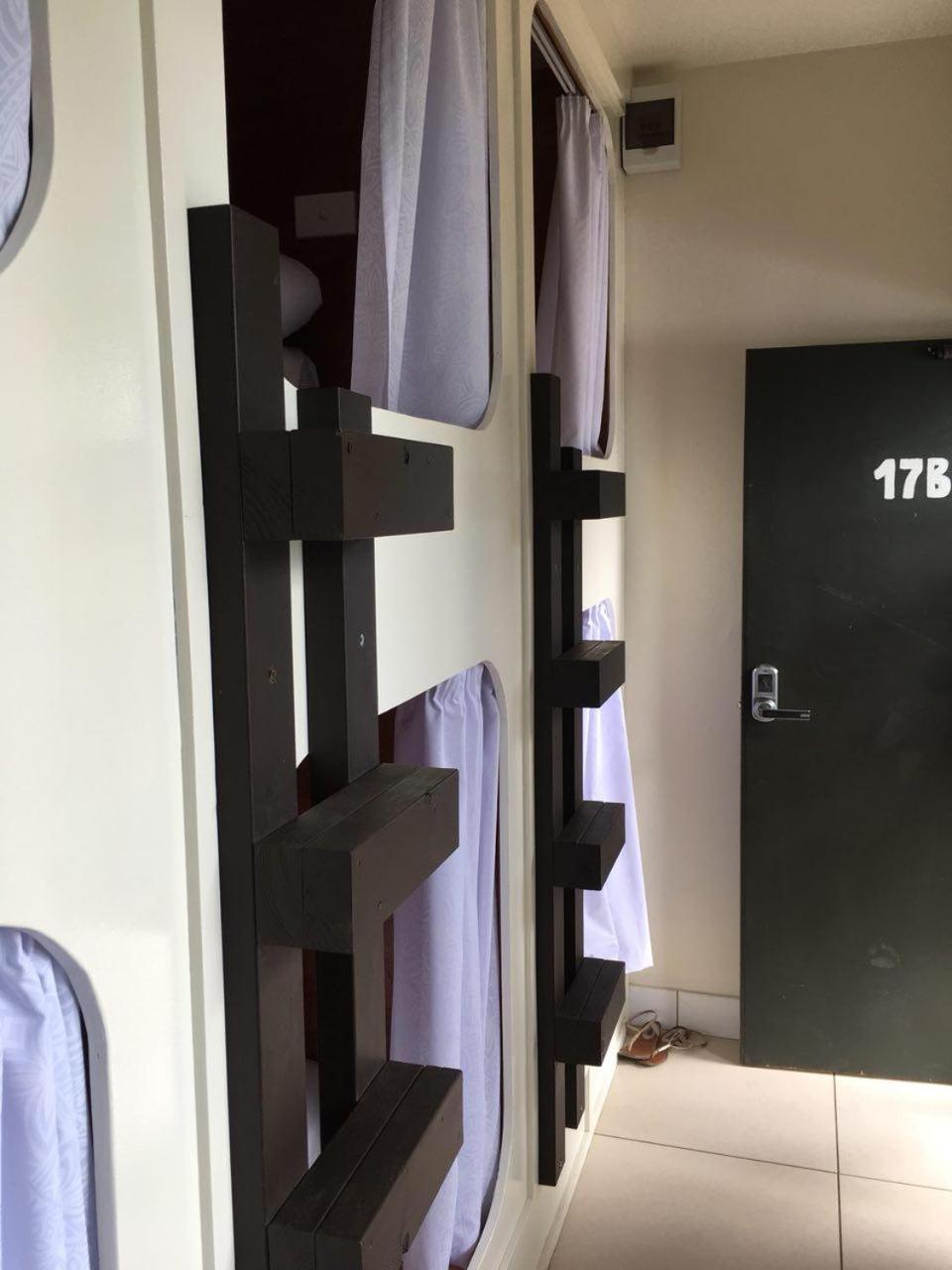 Capsule Beds Room photo 2