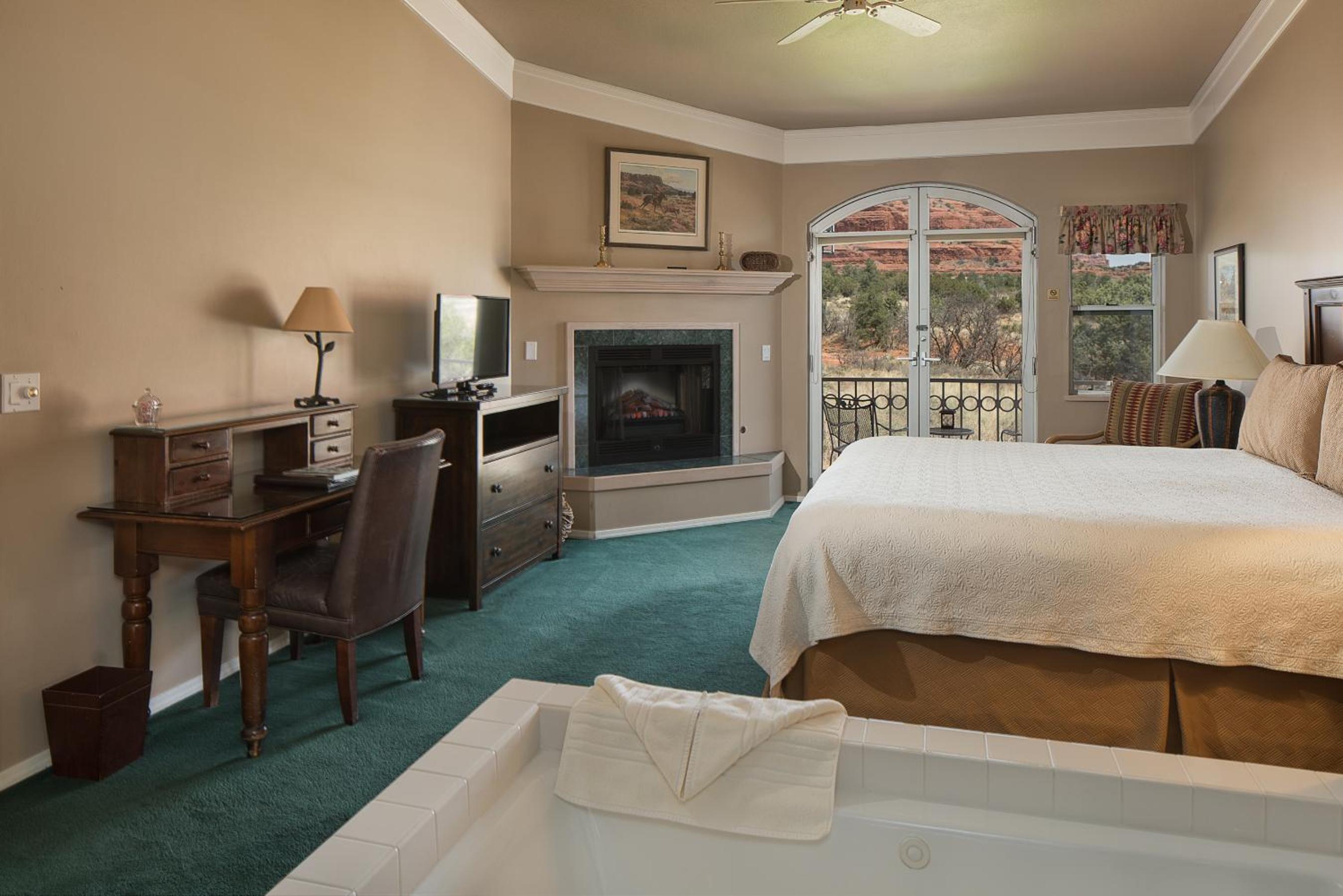 King Room - Spanish Bayonet photo 3