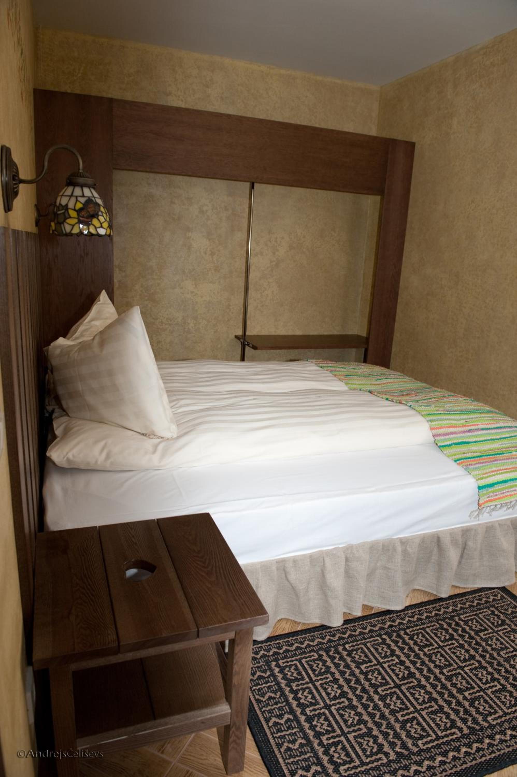 Double Room - Photo 5