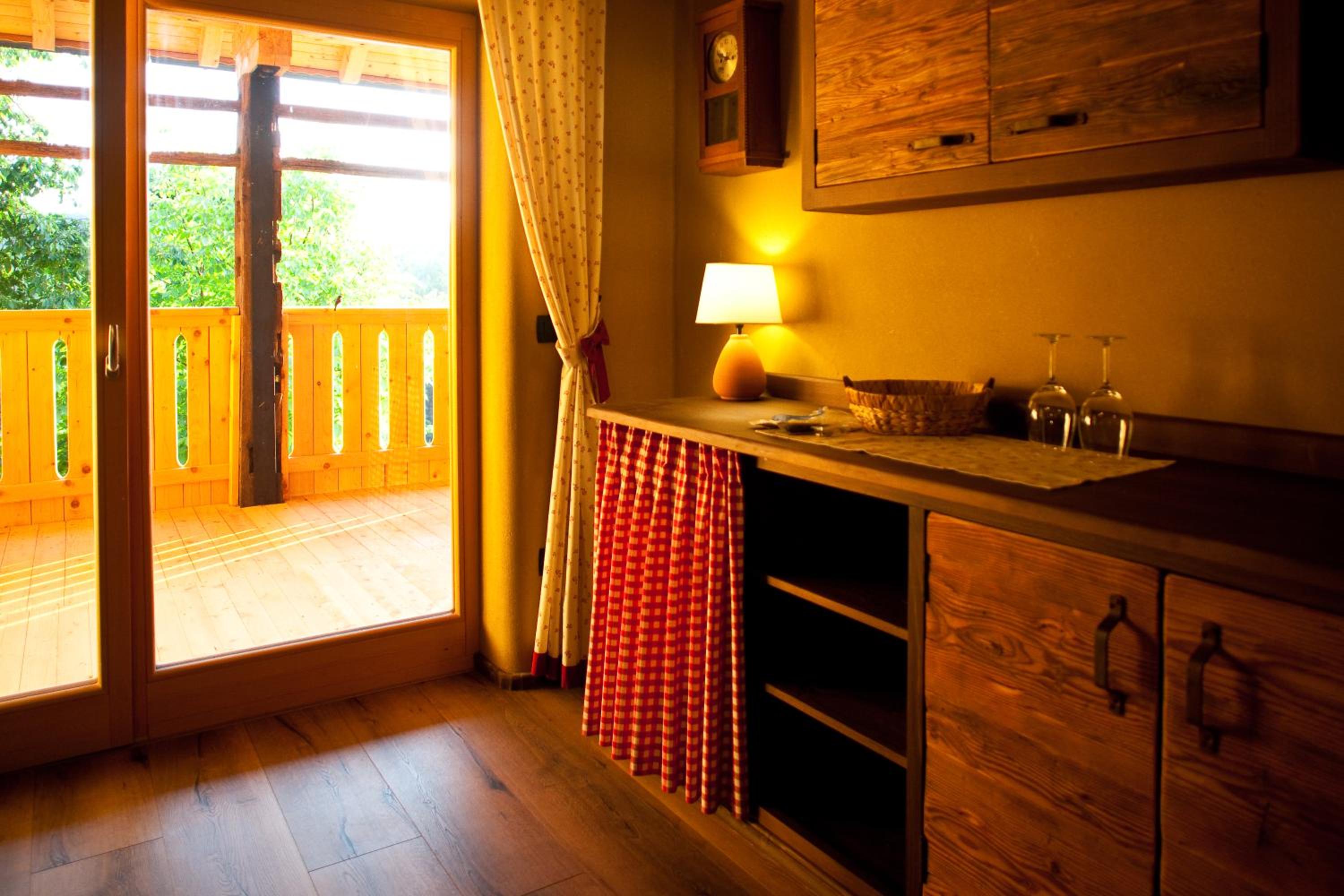 Deluxe Double Room with Balcony - Photo 2