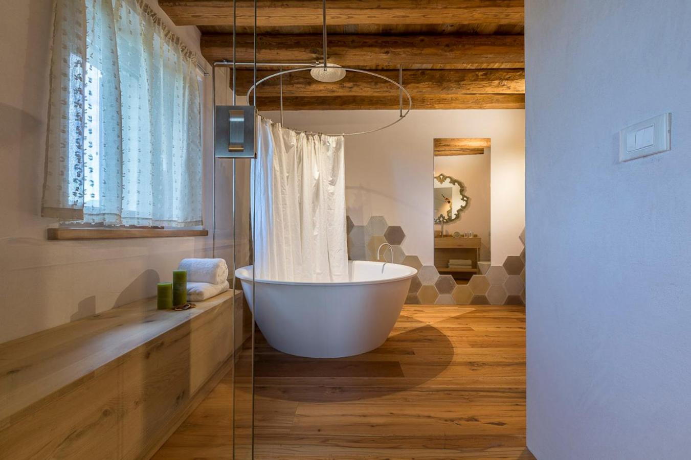 Double Room with Garden View - Photo 4