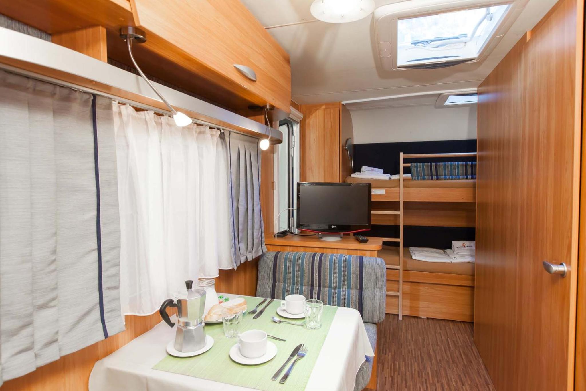 Caravan photo 1