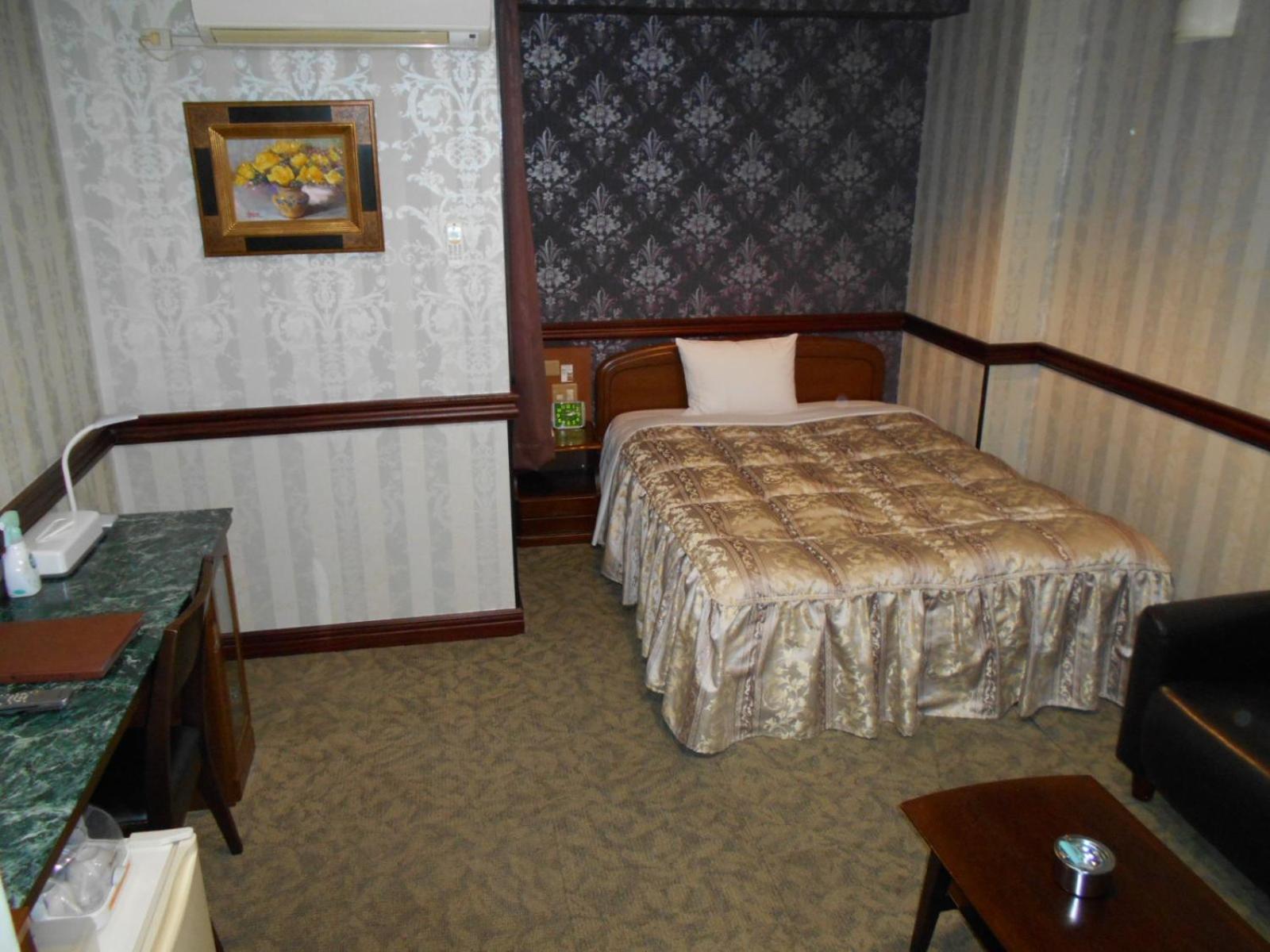 Deluxe Double Room - Smoking - Photo 1