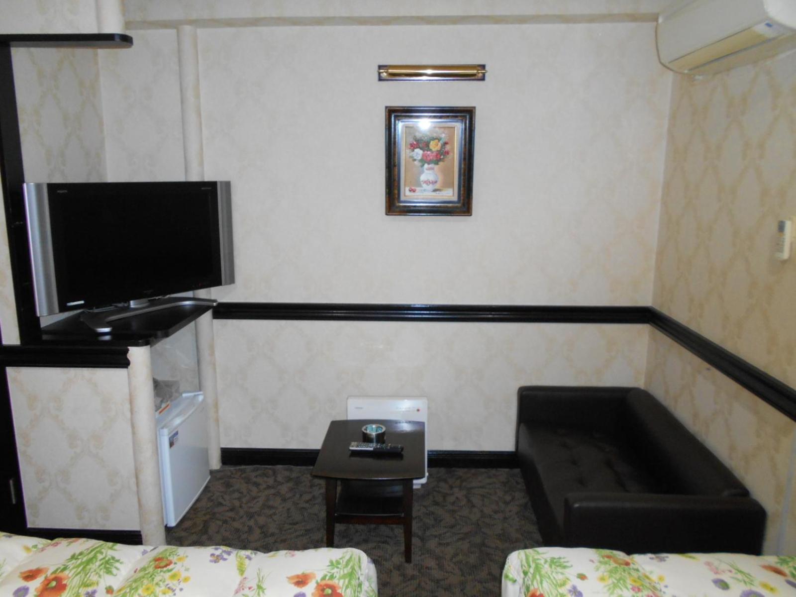 Deluxe Twin Room - Smoking - Photo 3