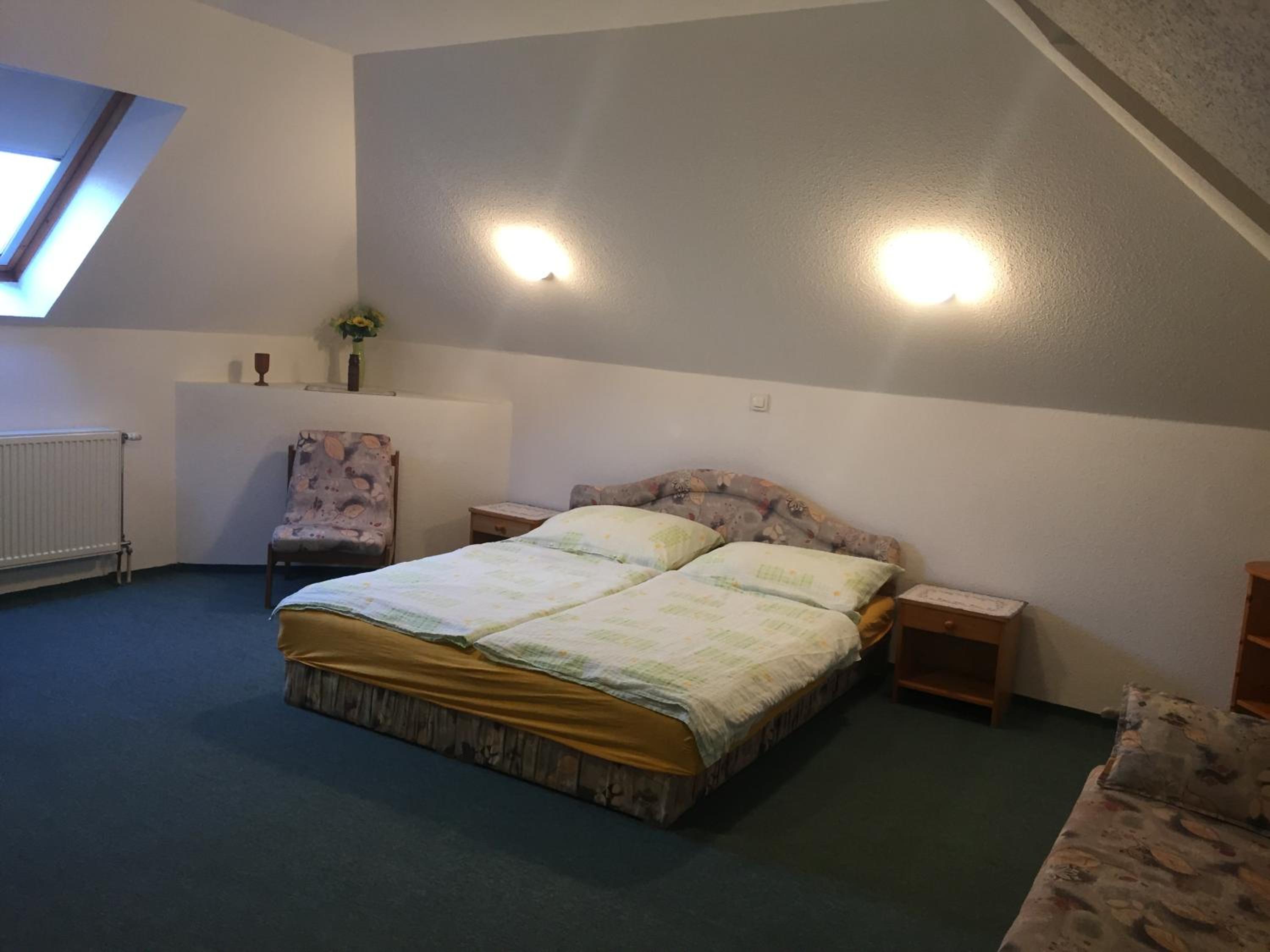 Apartment photo 1