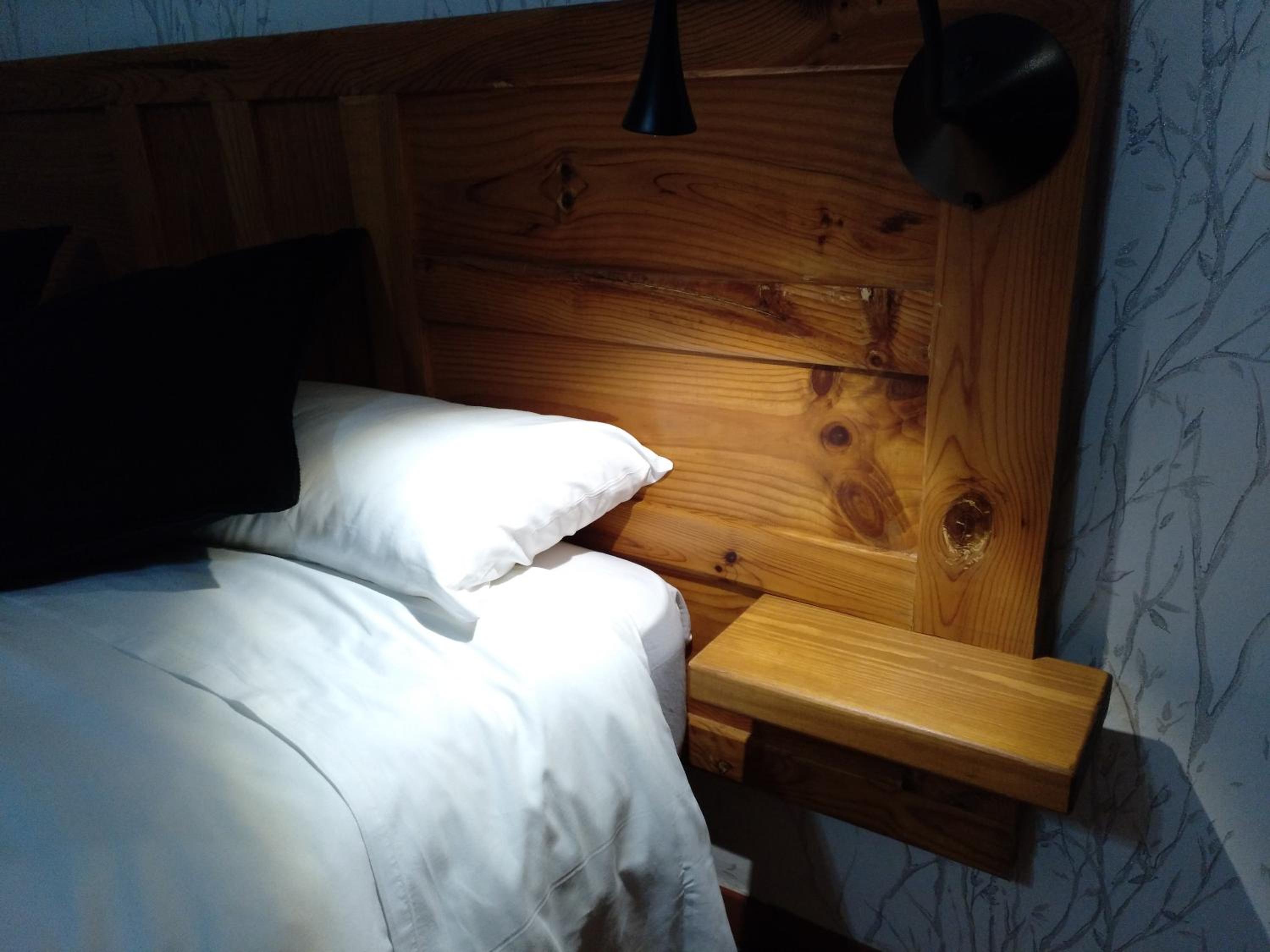 Superior King Room - Photo 4