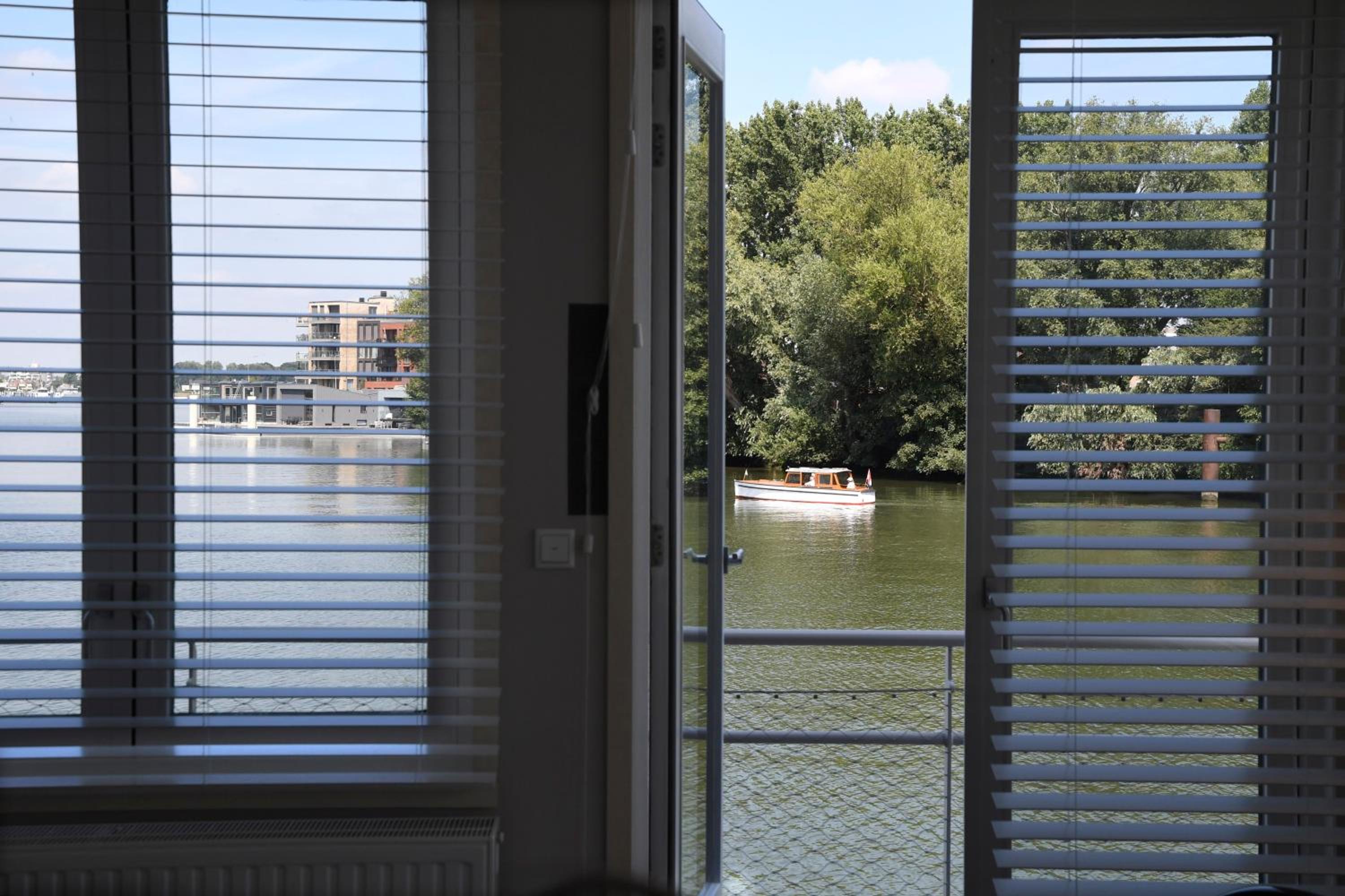 Large Double Room / Floating Room - Photo 5