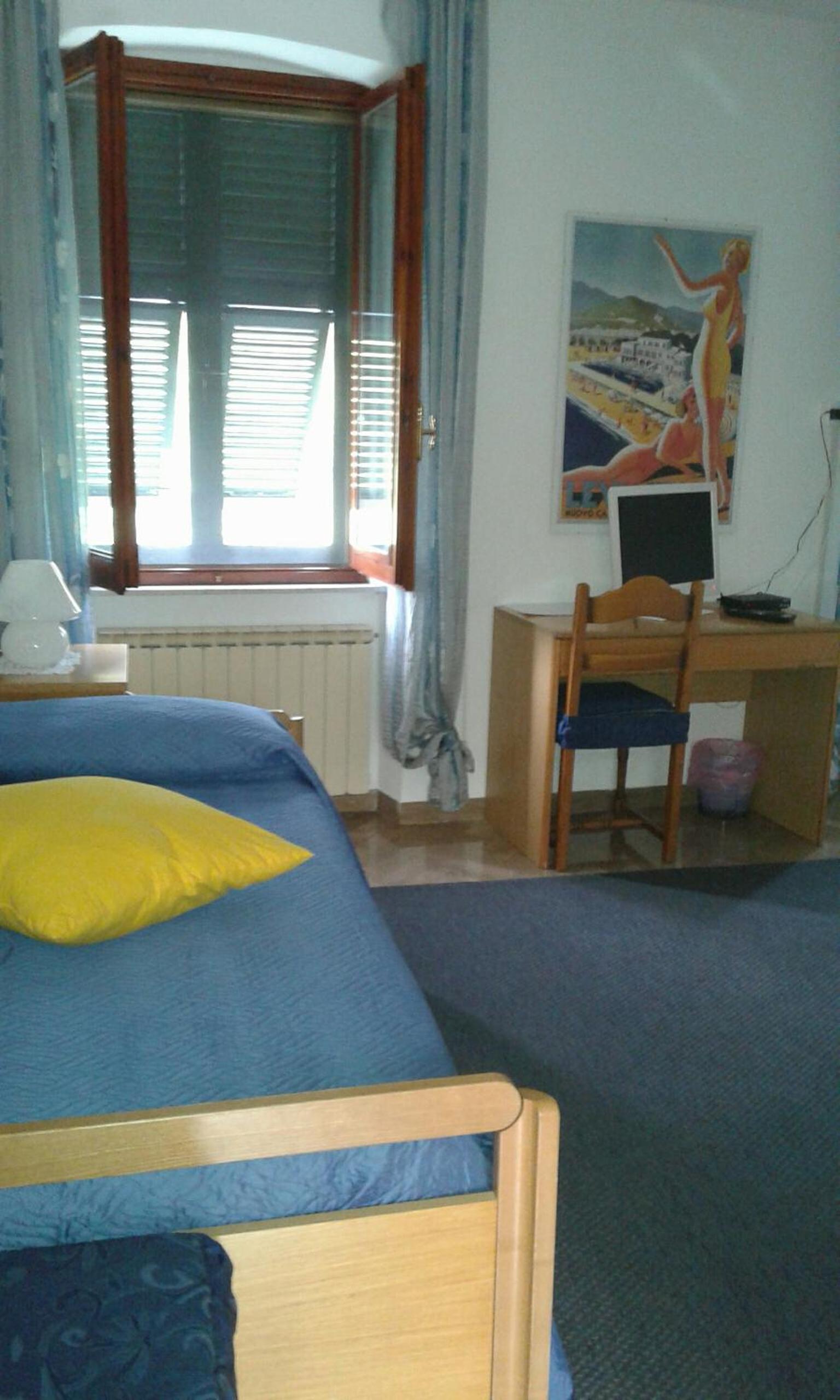Triple Room - Photo 1