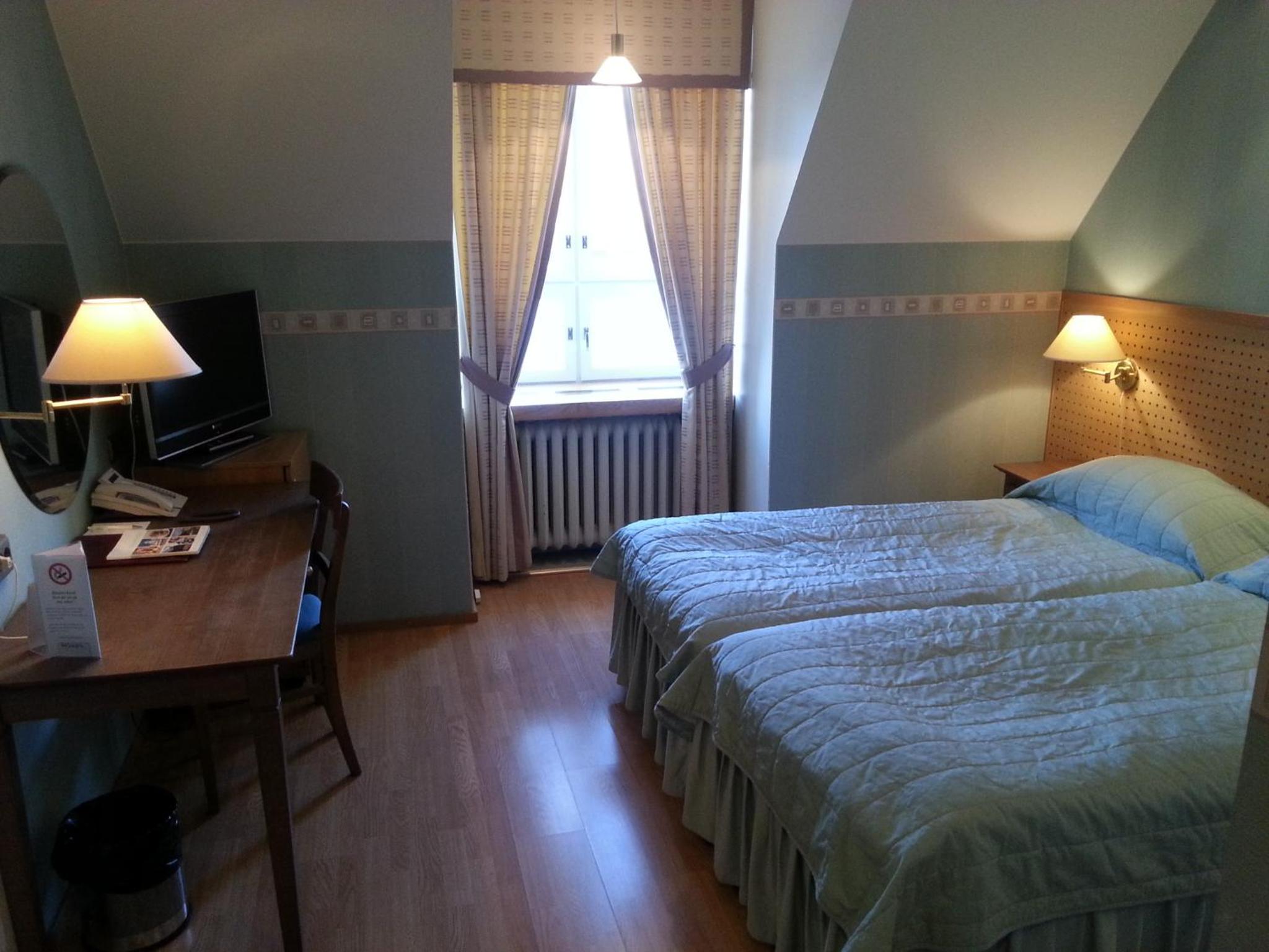 Standard Quadruple Room - Photo 7