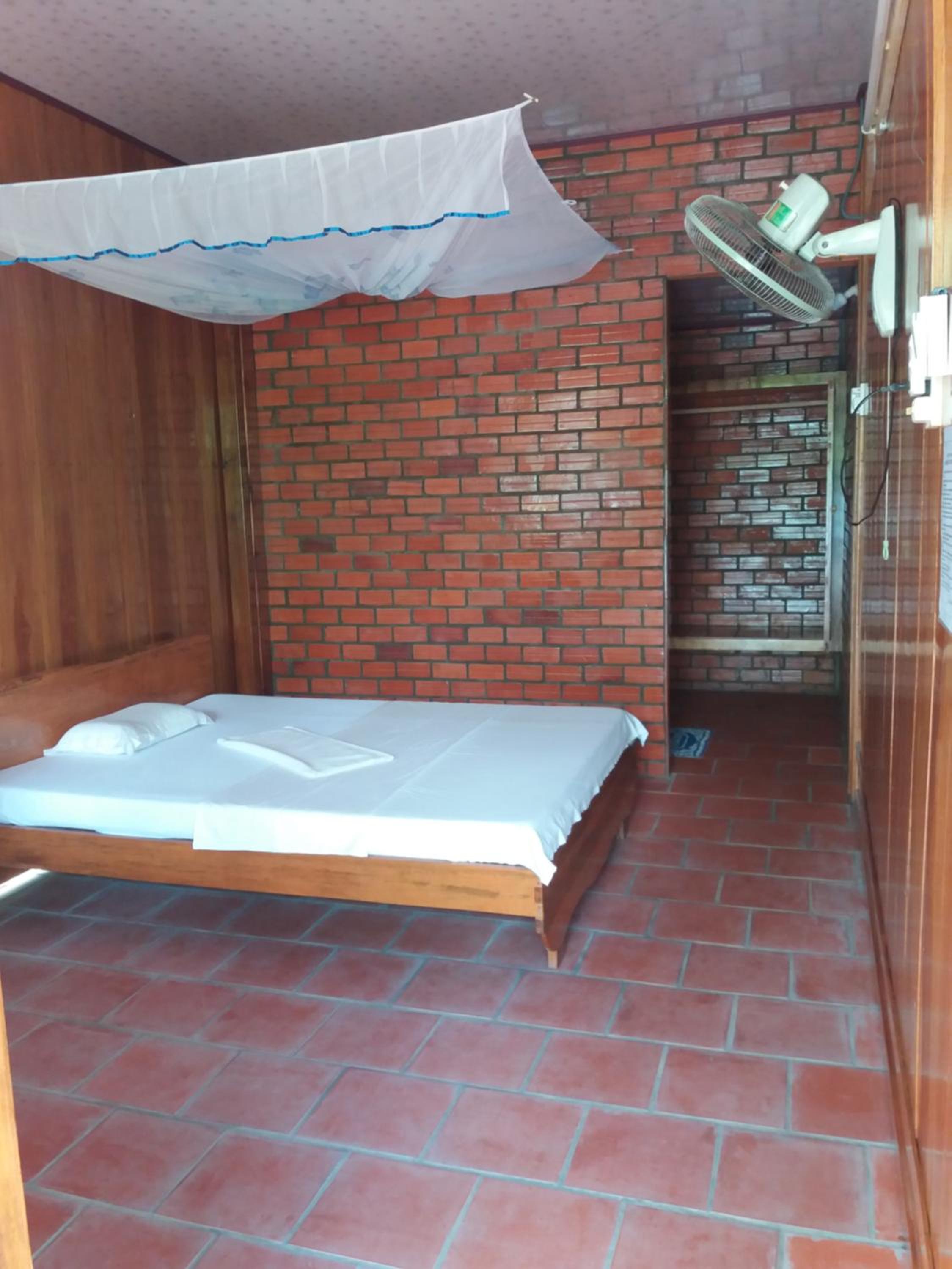 Double or Twin Room with Private Bathroom photo 1