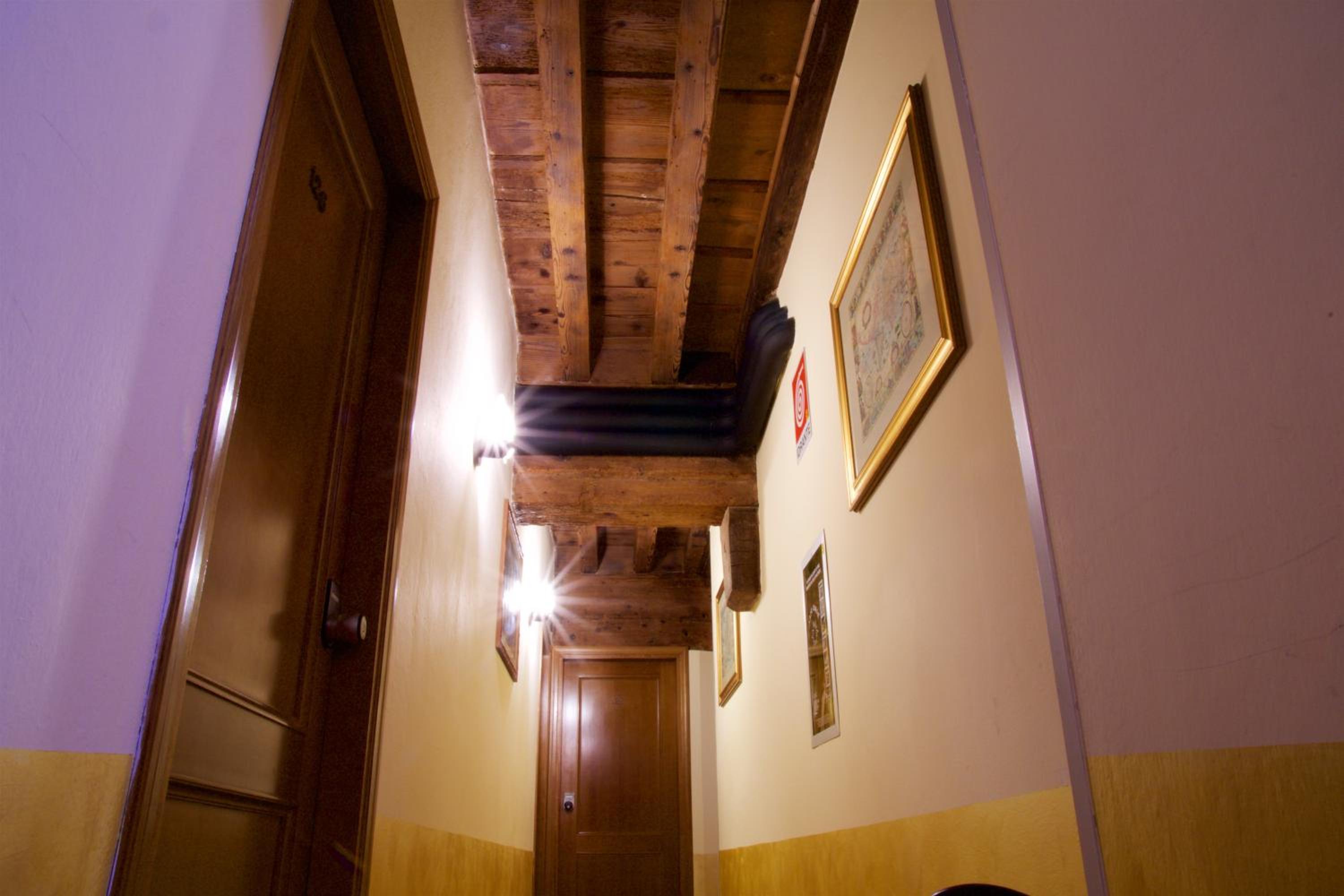 Superior Double or Twin Room - Photo 50