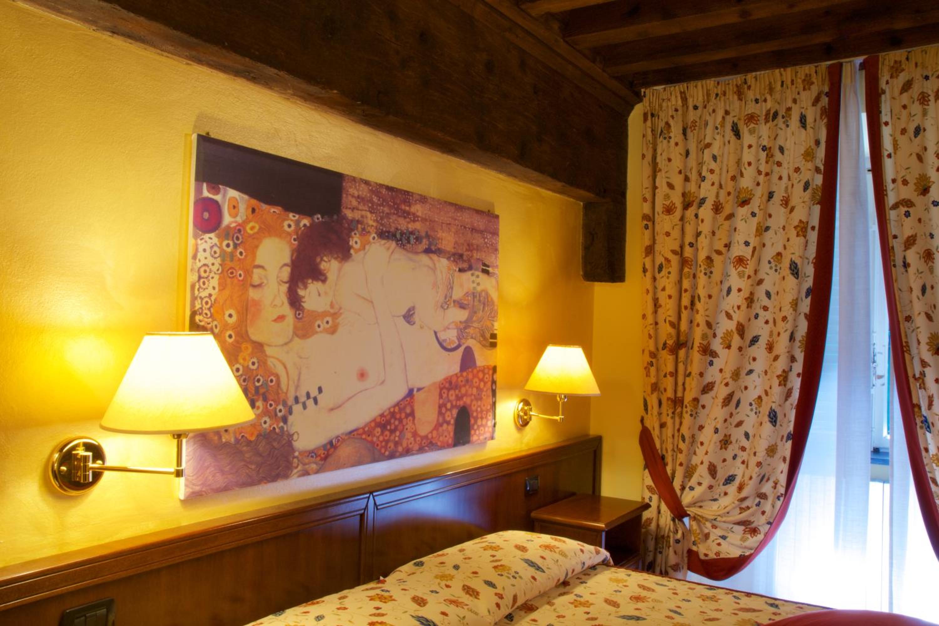Superior Double or Twin Room - Photo 51