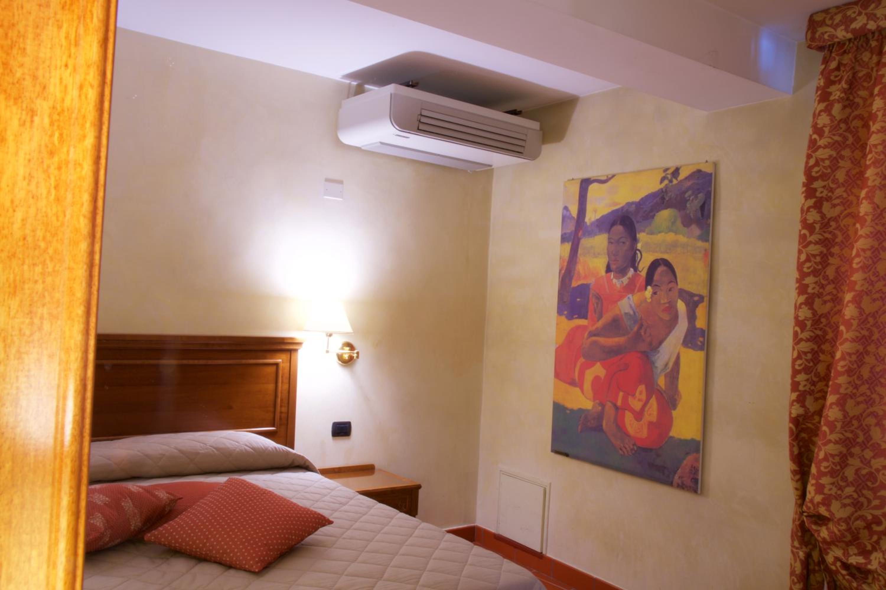 Superior Double or Twin Room - Photo 54