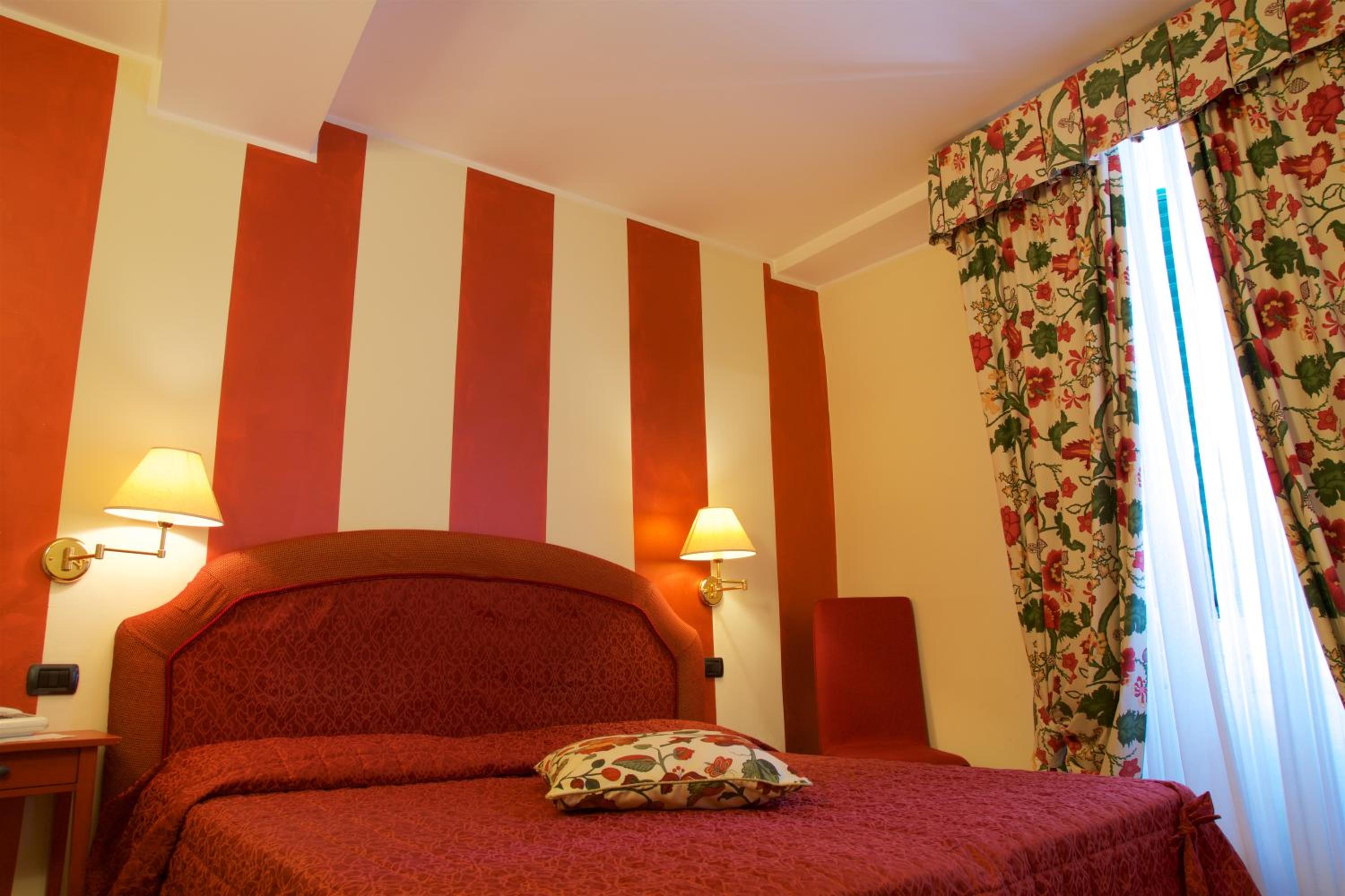 Superior Double or Twin Room - Photo 2