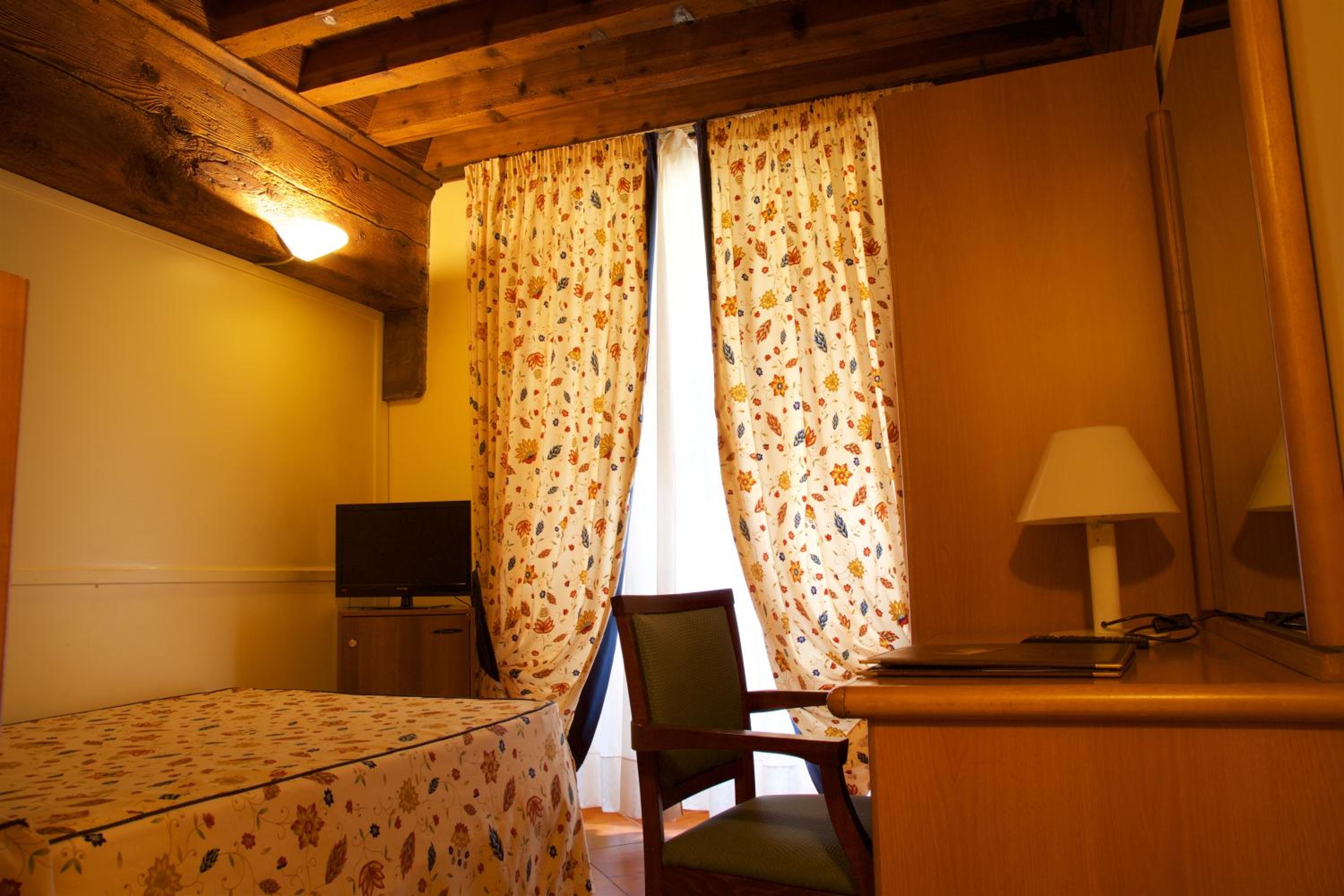 Comfort Single Room - Photo 14