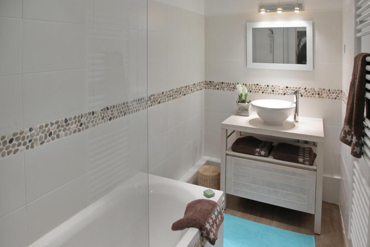 Double Room with Garden View with bathtub photo 2