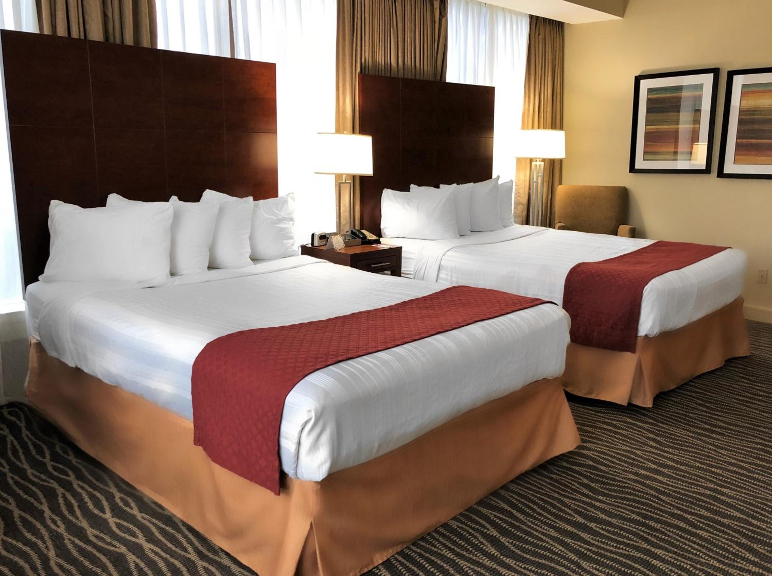 Queen Room with Two Queen Beds and City View - Photo 6