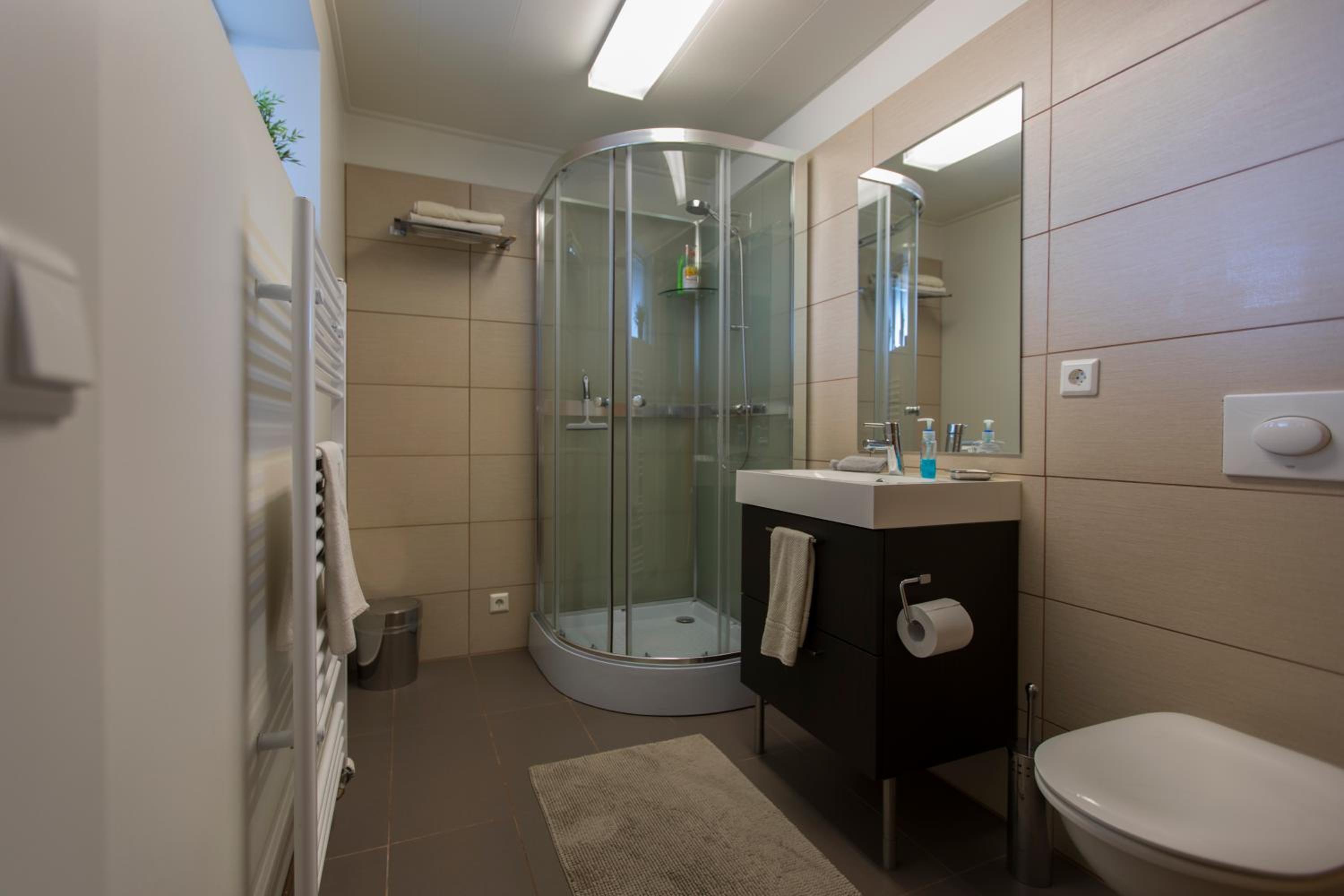 Double Room with Bathroom photo 3