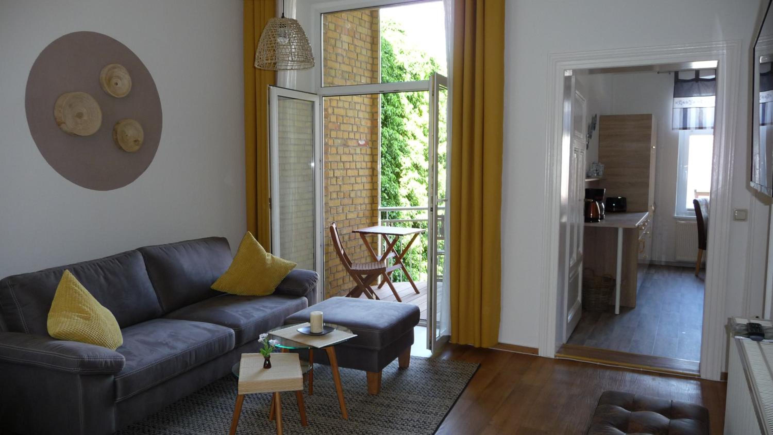 Apartment photo 1